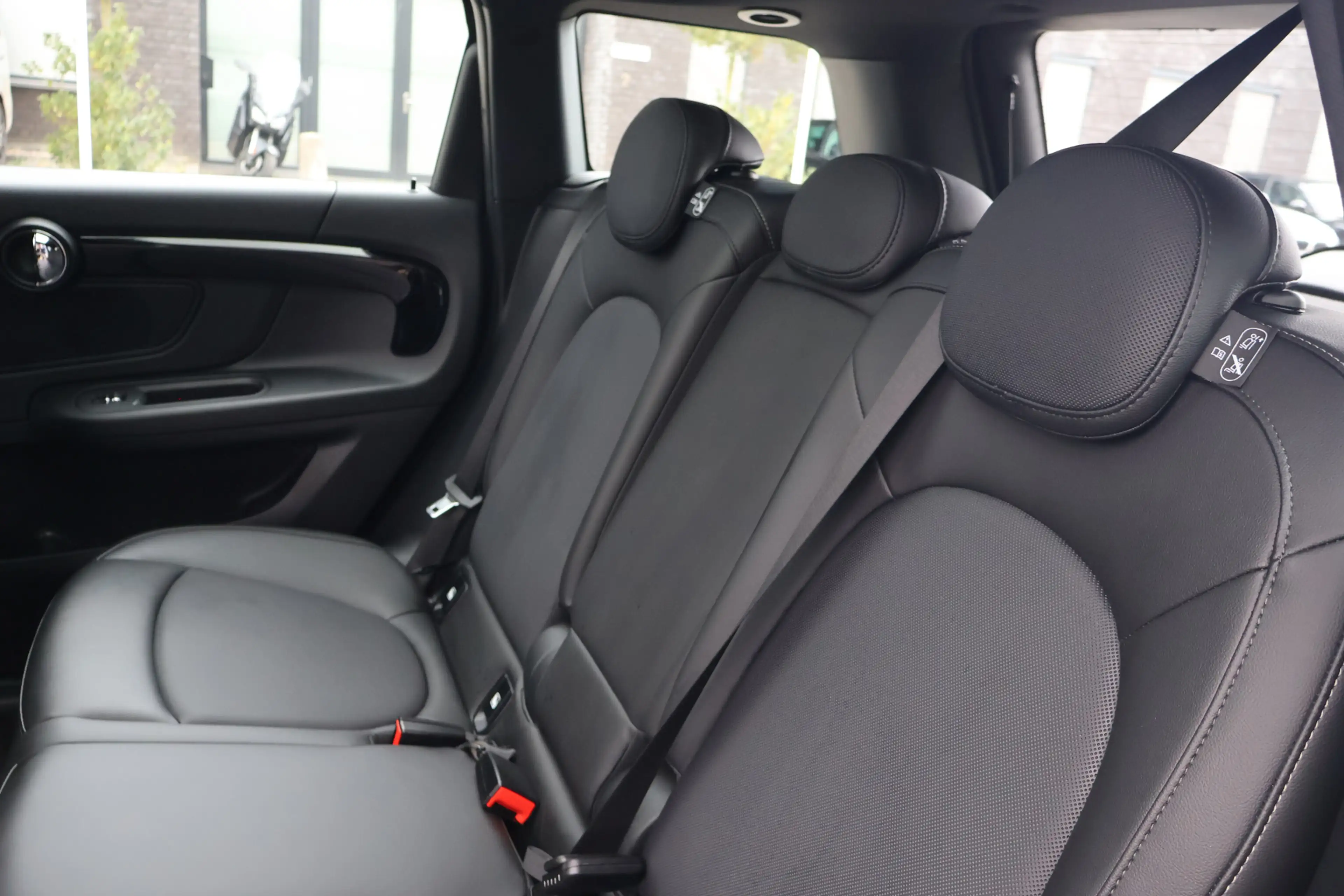 MINI Cooper SE Countryman ALL4 Salt Automaat / Panoramadak / Comfortstoelen — photo 6