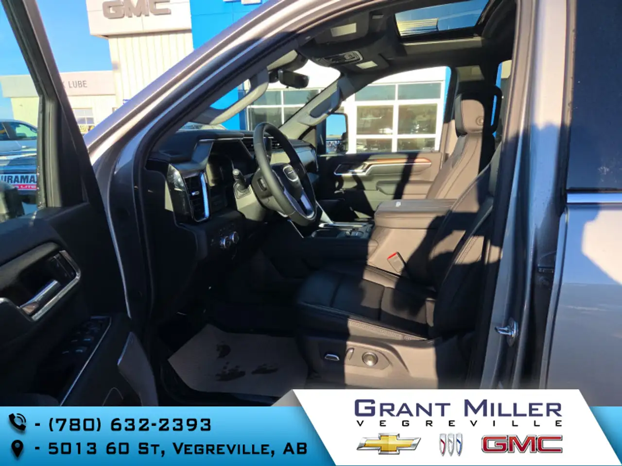 GMC Sierra 3500HD снимка GMC Sierra 3500HD