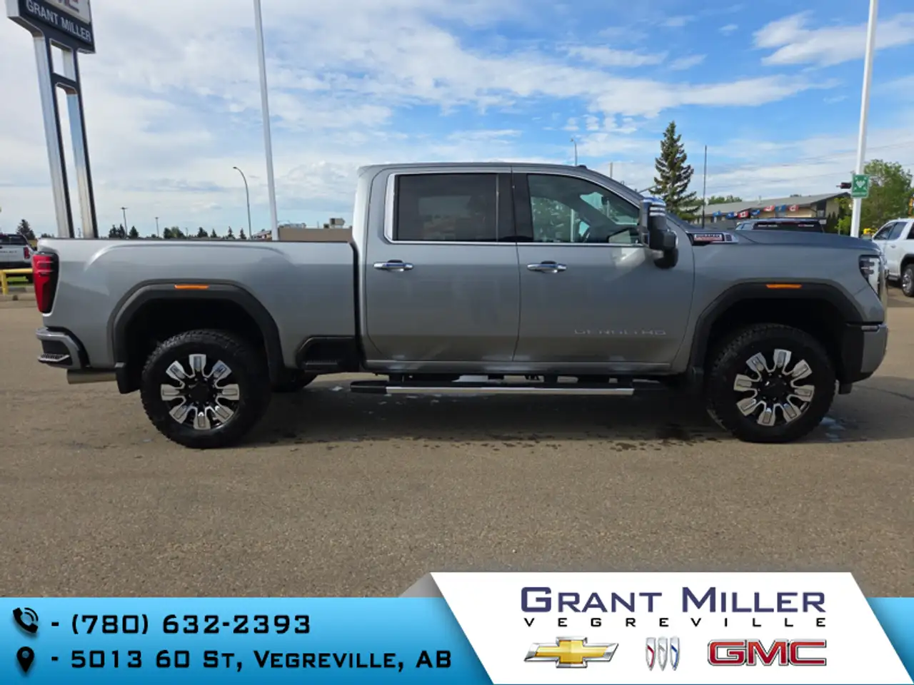 GMC Sierra 3500HD снимка GMC Sierra 3500HD