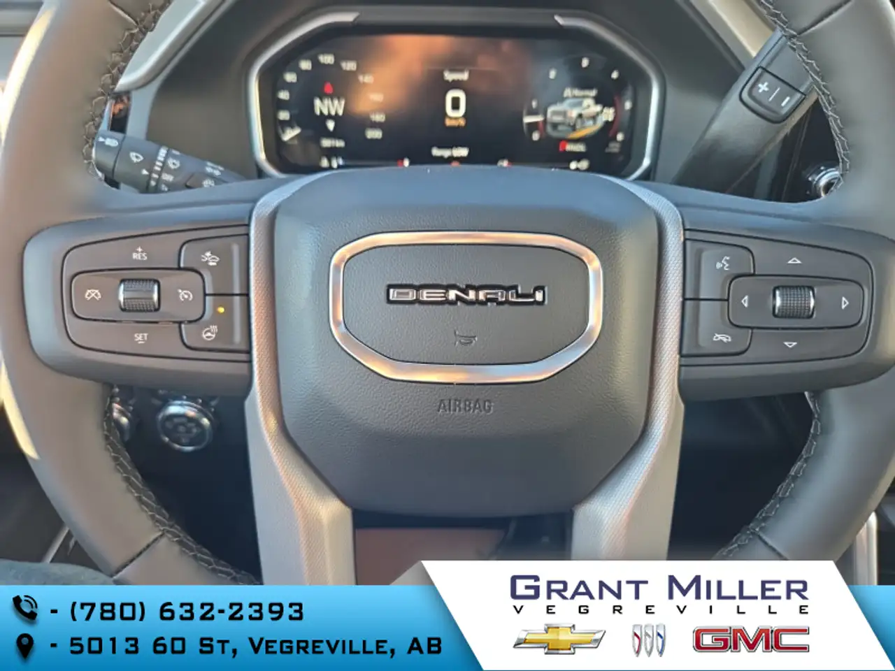 GMC Sierra 3500HD снимка GMC Sierra 3500HD