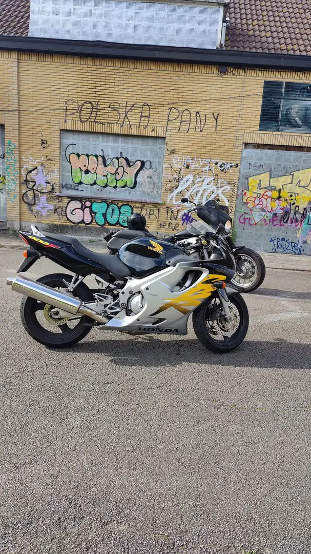 Honda CBR 600 600f4 Czarny - 1