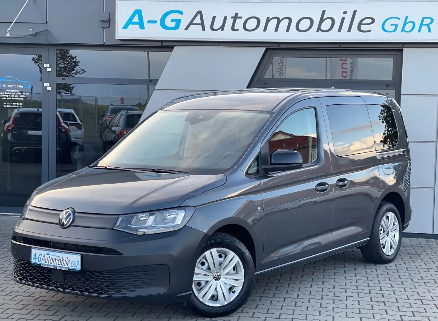 Volkswagen Caddy 2.0 TDI AHK Scheckheft Spurhalte-Assistent Grau - 1
