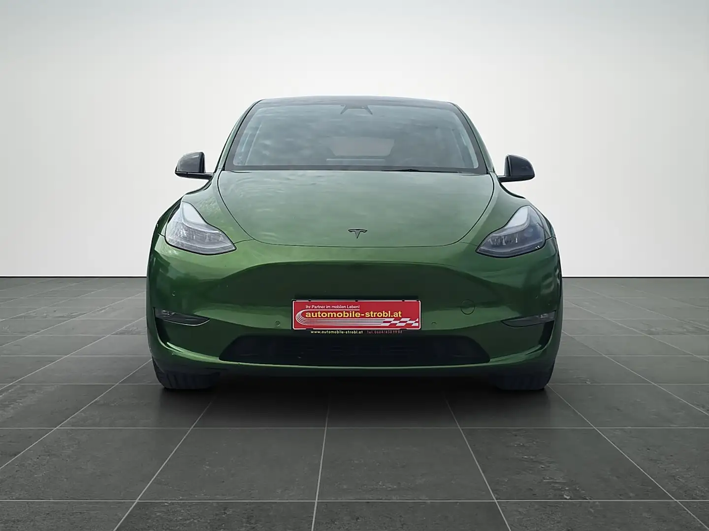 Tesla Model Y Long R. AWD*GARANTIE* Grün - 2