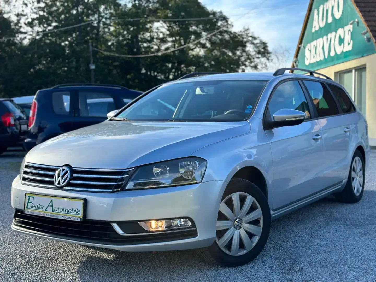 Volkswagen Passat Variant Passat 1.4 TSI Comfortline Variant/AHK/KLIMAAUTO Silber - 1