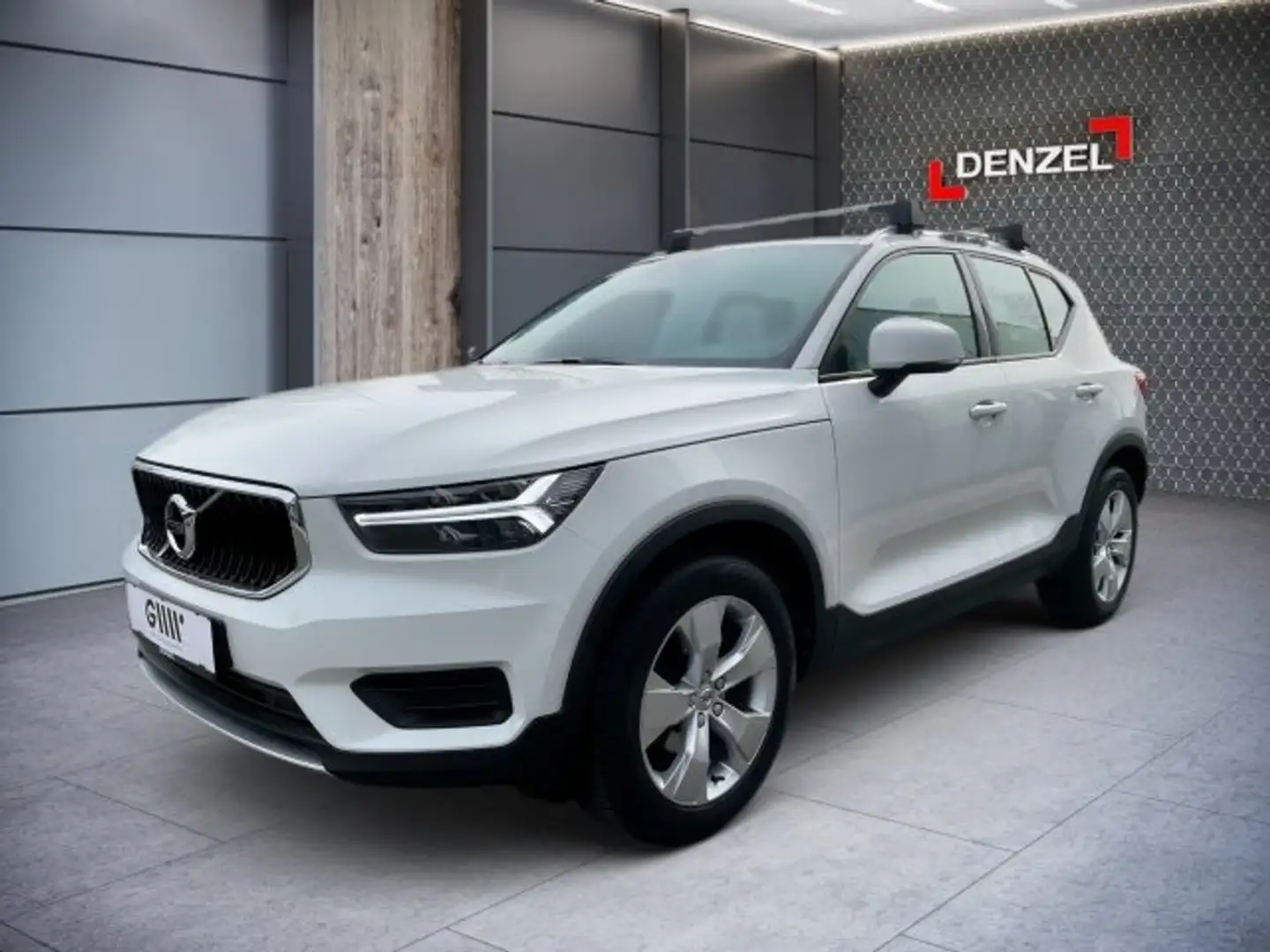 Volvo XC40 T3 Momentum Geartronic Blanc - 1