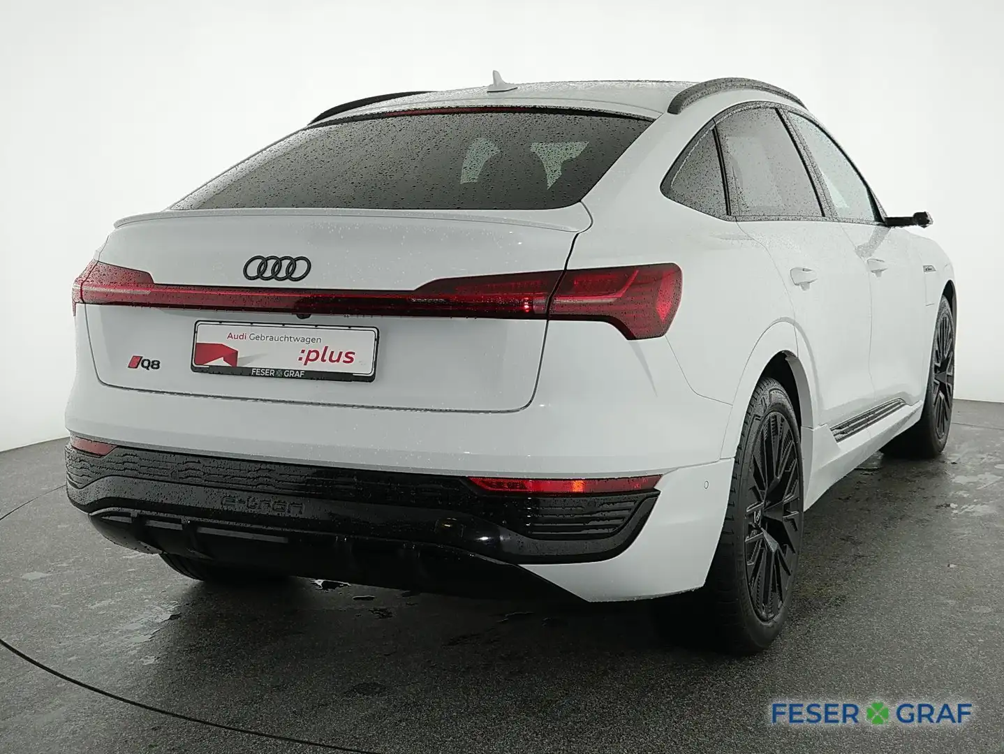 Audi Q8 e-tron Sportback 55 e-tron S Line Pano,HUD,Leder,Matrix Fehér - 2