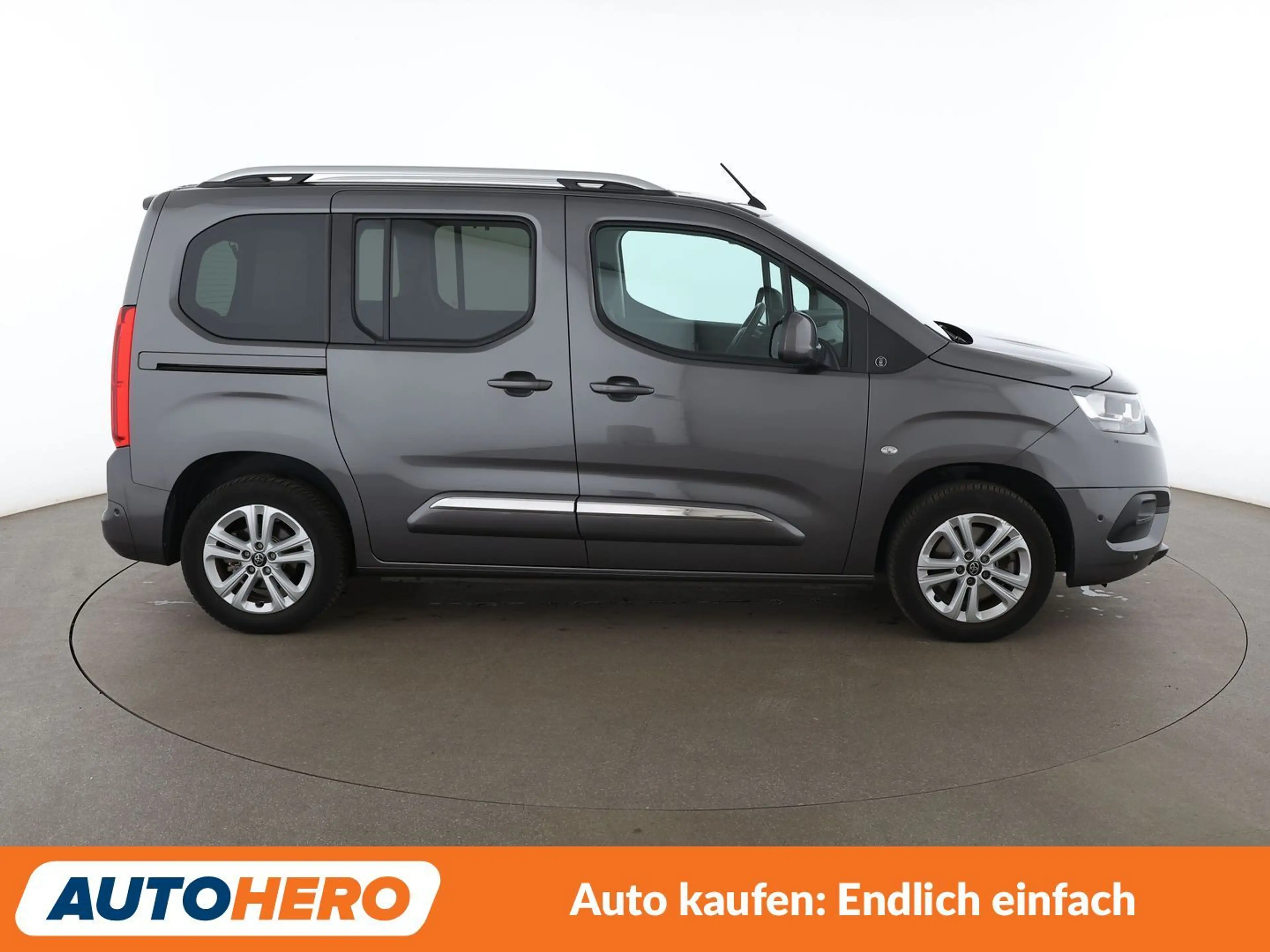 Toyota Proace City 1.2 Turbo L1 Team D Aut.*NAVI*SPUR*CAM*PDC* — photo 7