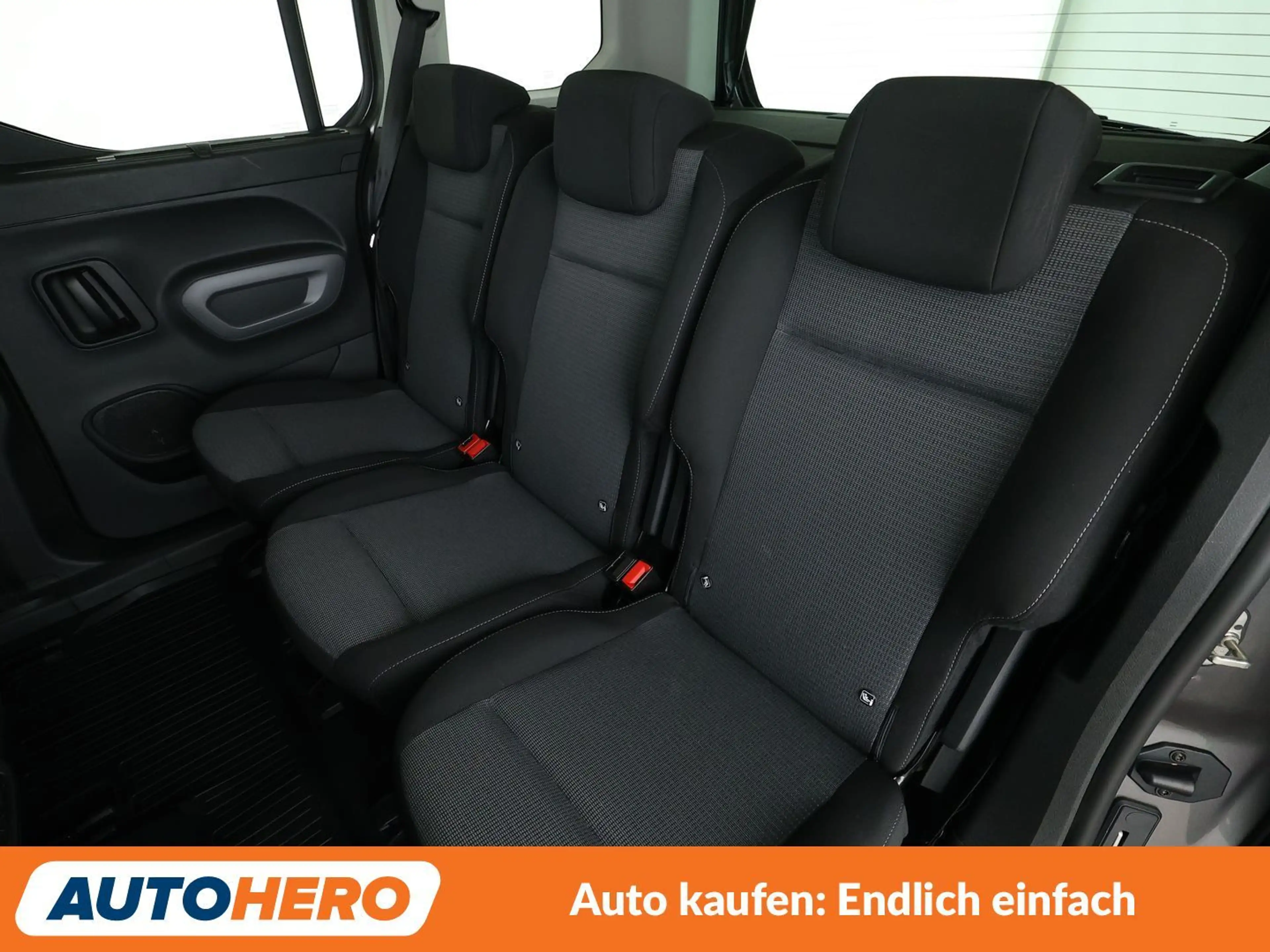 Toyota Proace City 1.2 Turbo L1 Team D Aut.*NAVI*SPUR*CAM*PDC* — photo 14