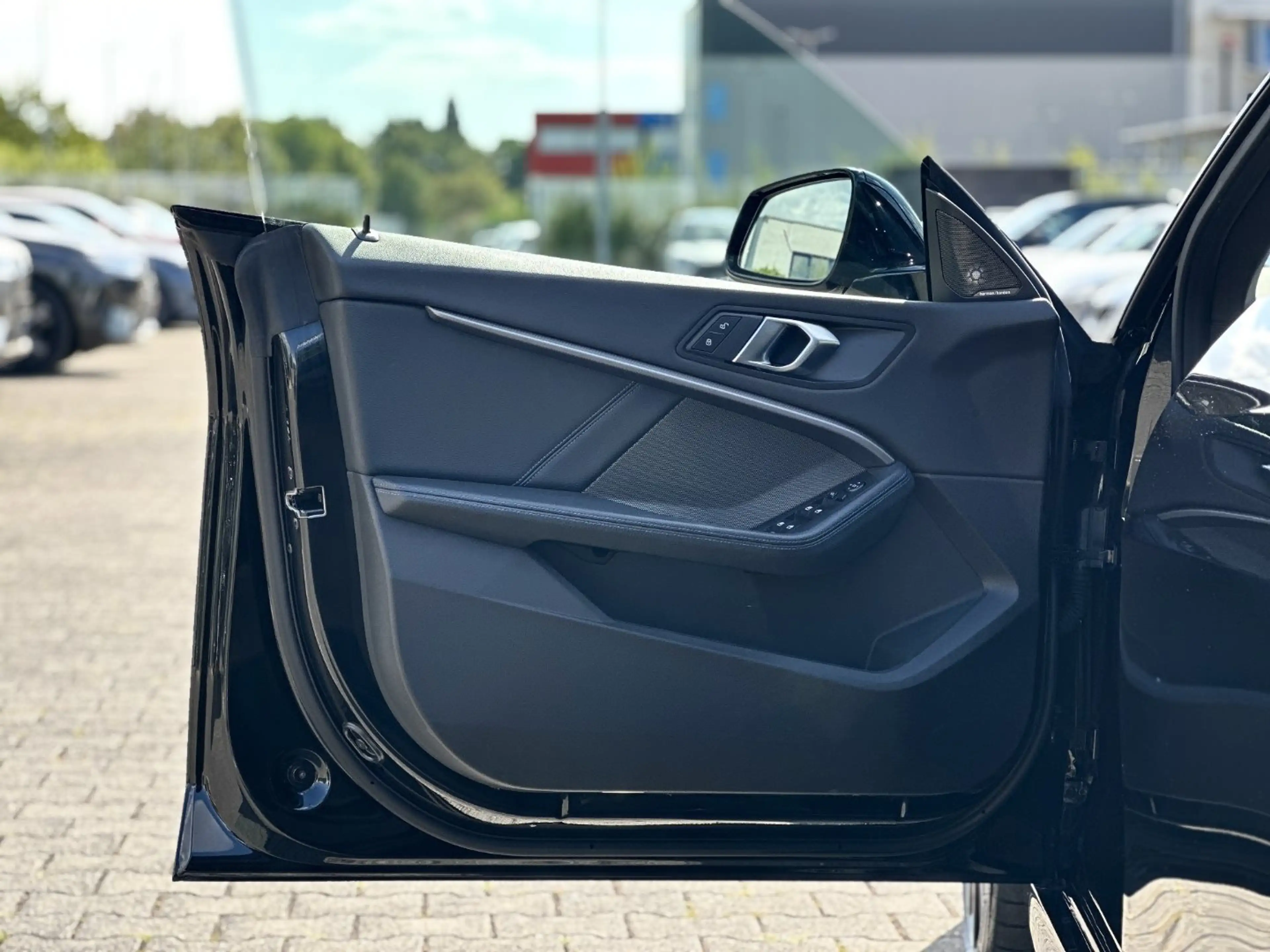 BMW 235 M235i xDrive Gran Coupé — photo 8