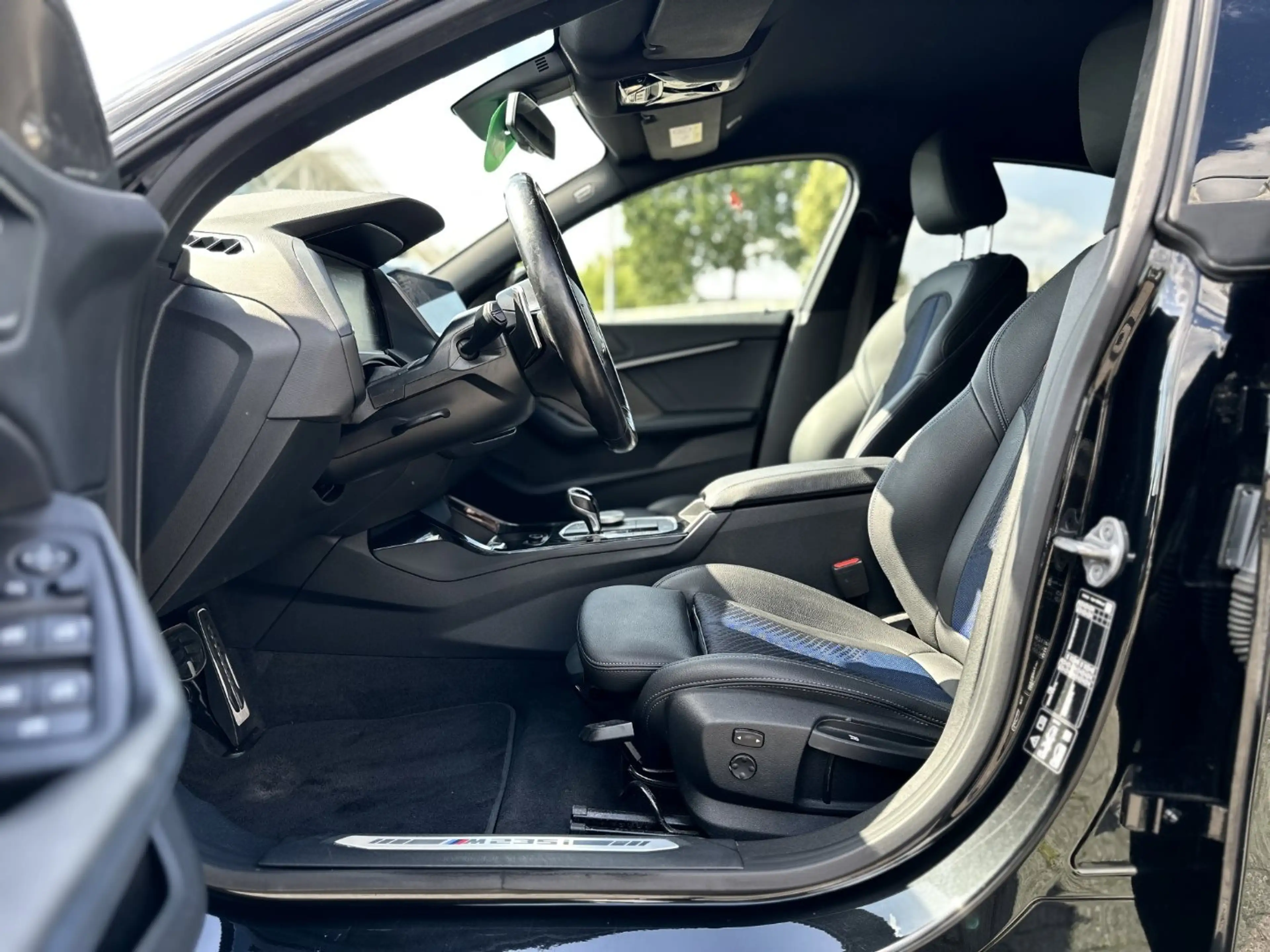 BMW 235 M235i xDrive Gran Coupé — photo 11