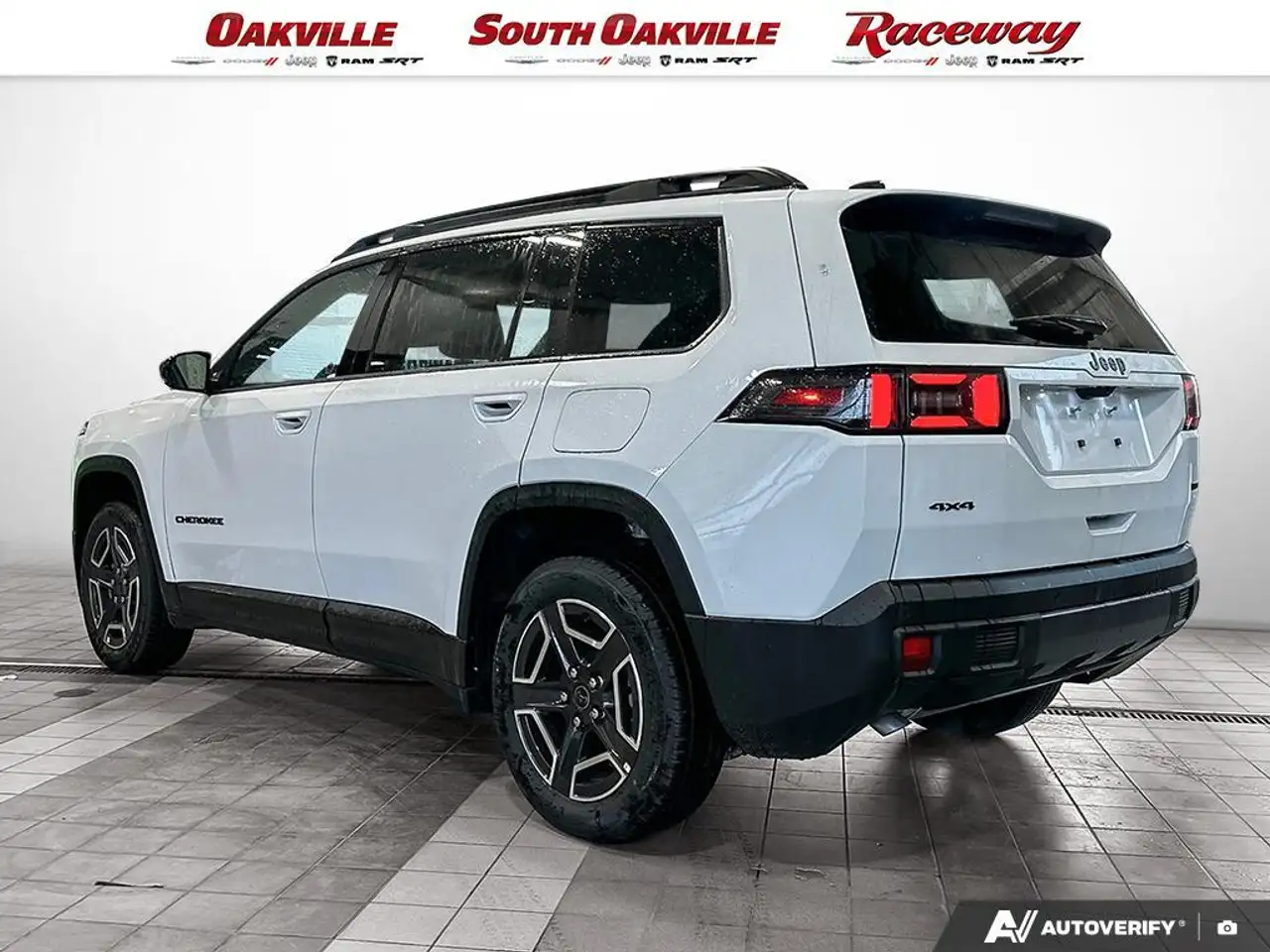 Jeep Cherokee снимка Jeep Cherokee