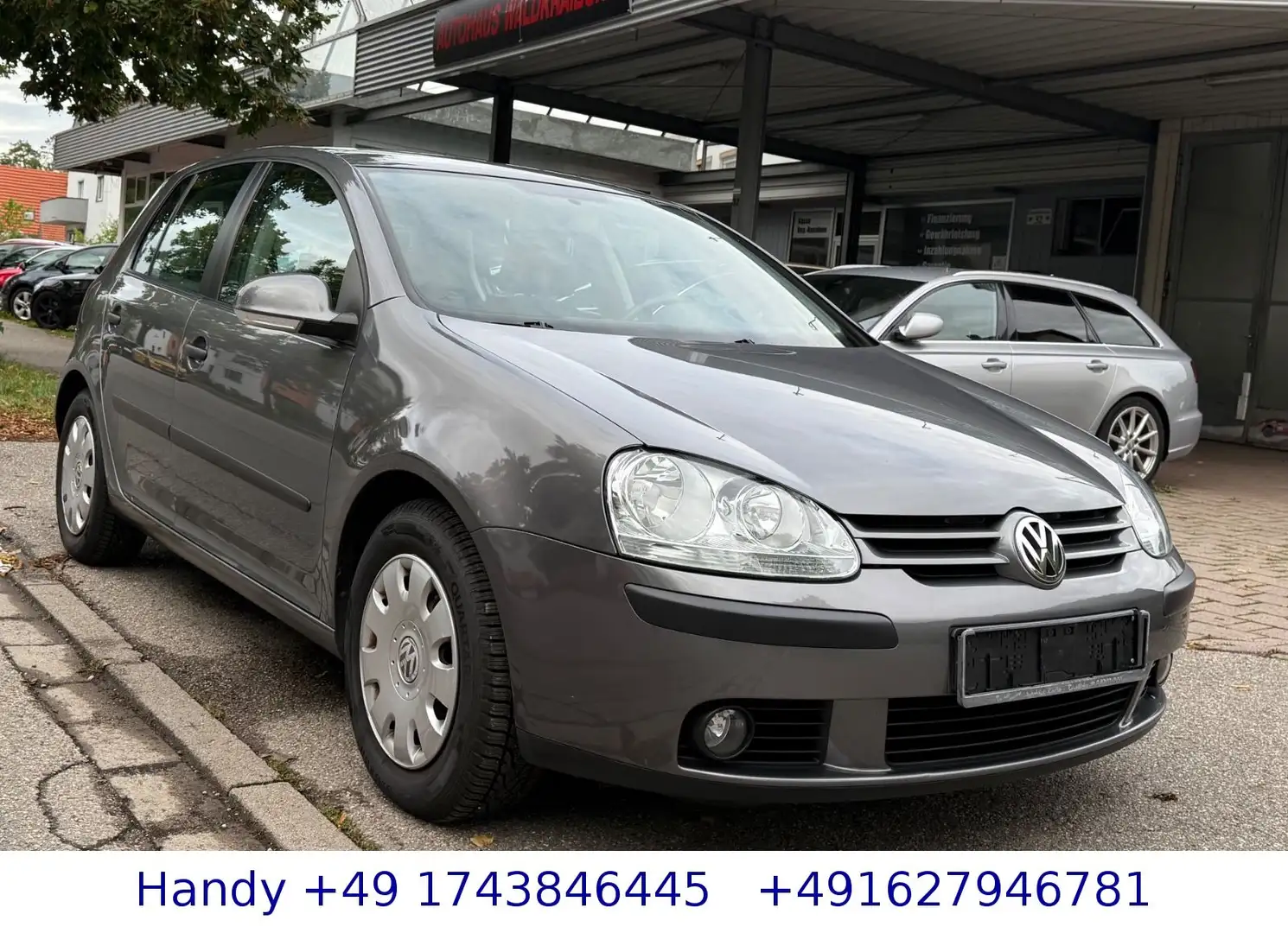 Volkswagen Golf V 1.6i Lim. Trendline/TÜV AU 09.2026/1.HAND Grau - 1