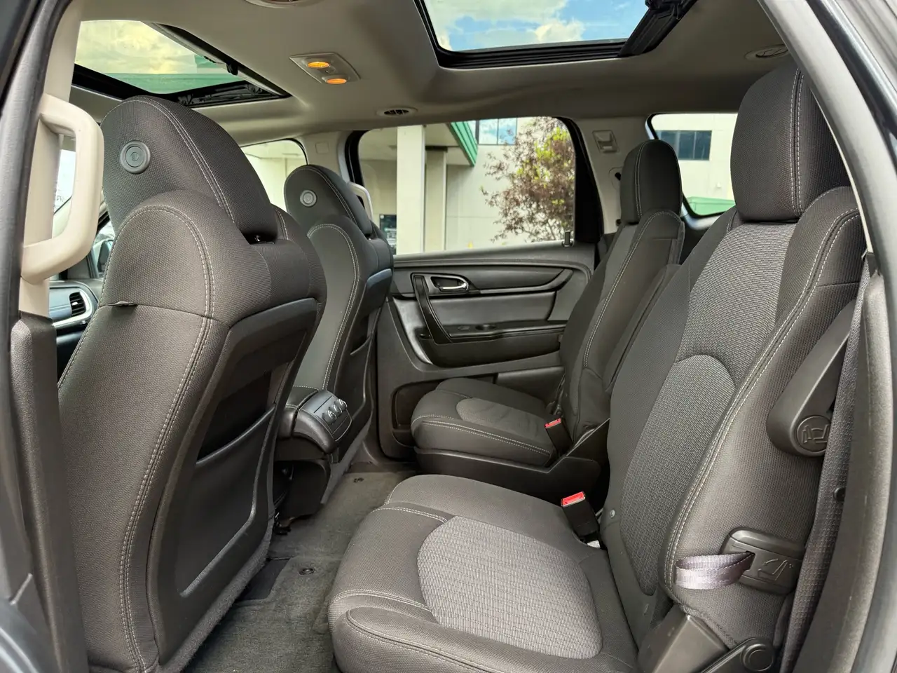 Chevrolet Traverse photo Chevrolet Traverse