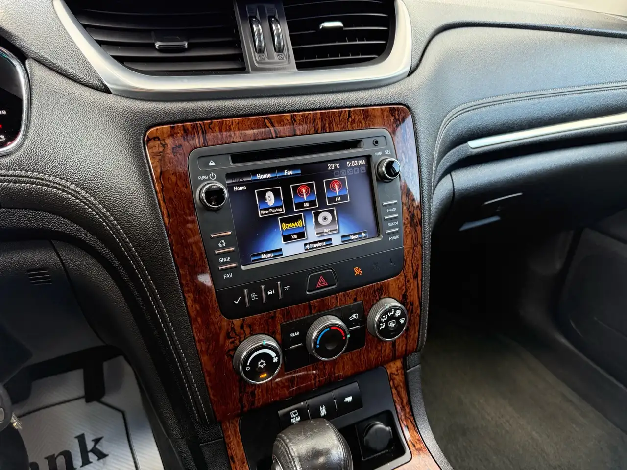 Chevrolet Traverse photo Chevrolet Traverse