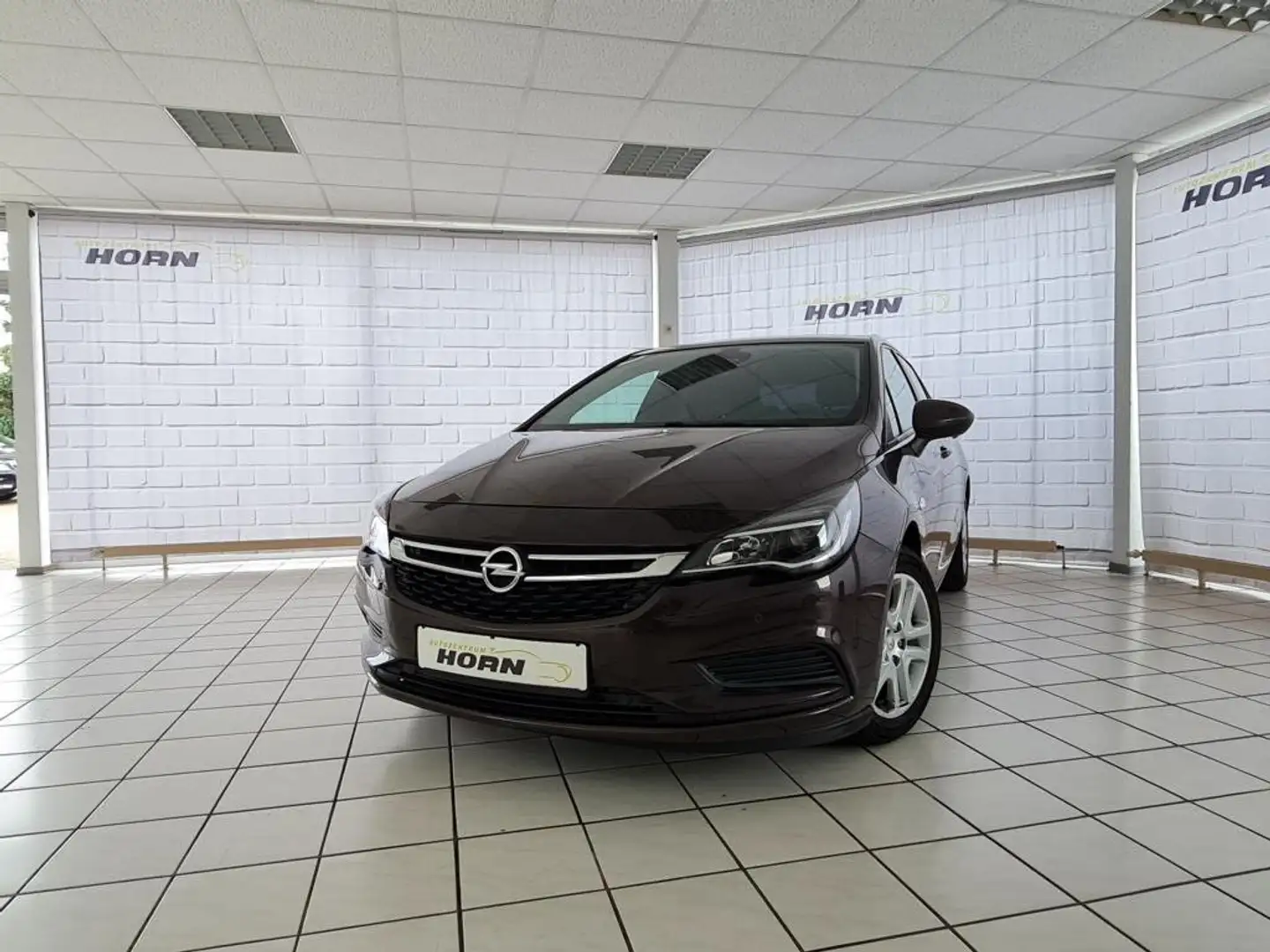 Opel Astra Edition Start/Stop, AppConnect, PDC,Lenkradheizung Braun - 1