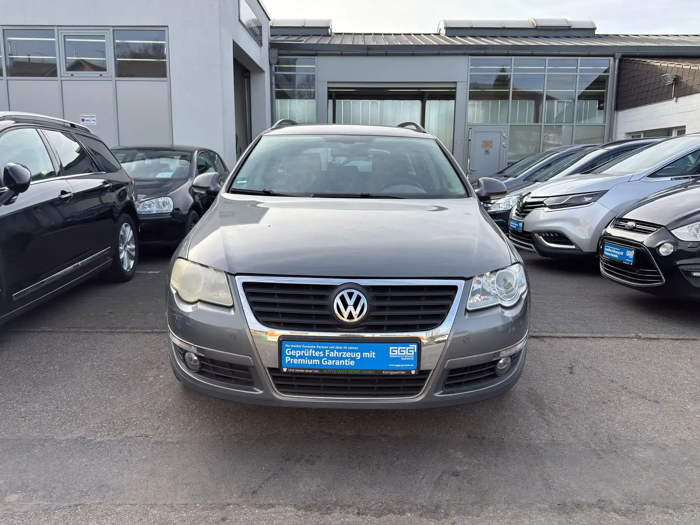 Volkswagen Passat Comfortline Grau - 2