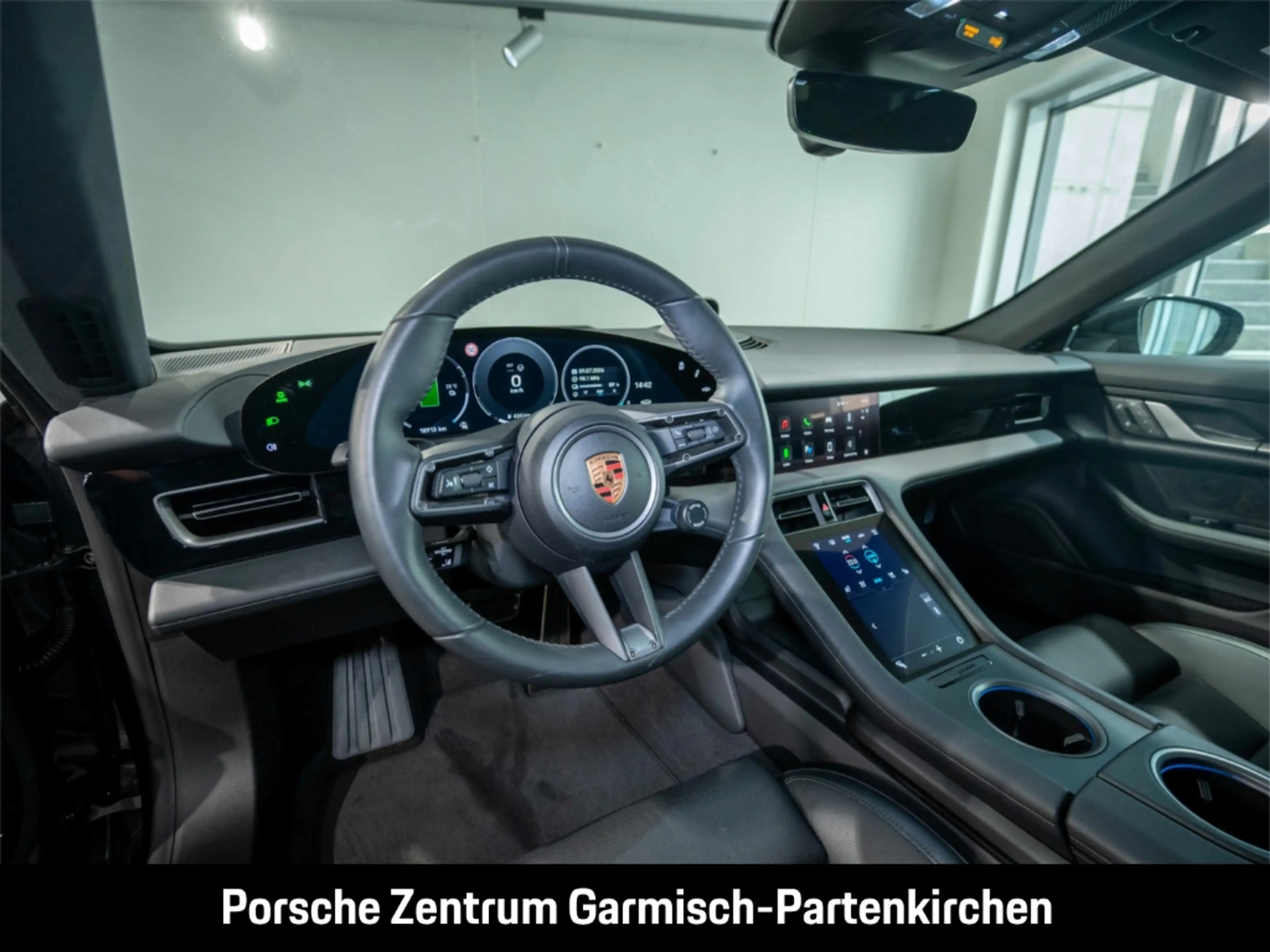 Porsche Taycan 4 Cross Turismo Bose LenkradHZG Memory — photo 7