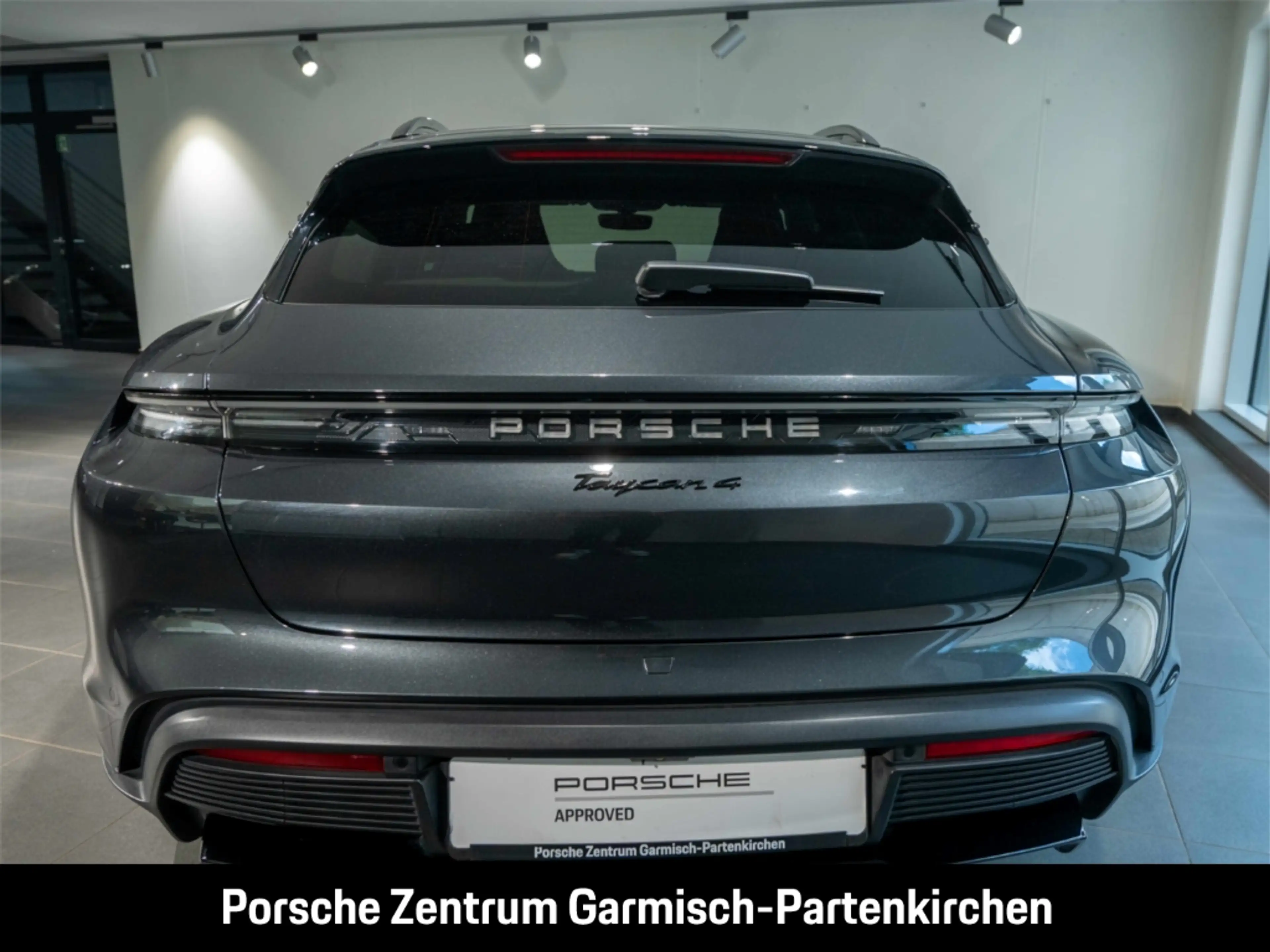 Porsche Taycan 4 Cross Turismo Bose LenkradHZG Memory — photo 5