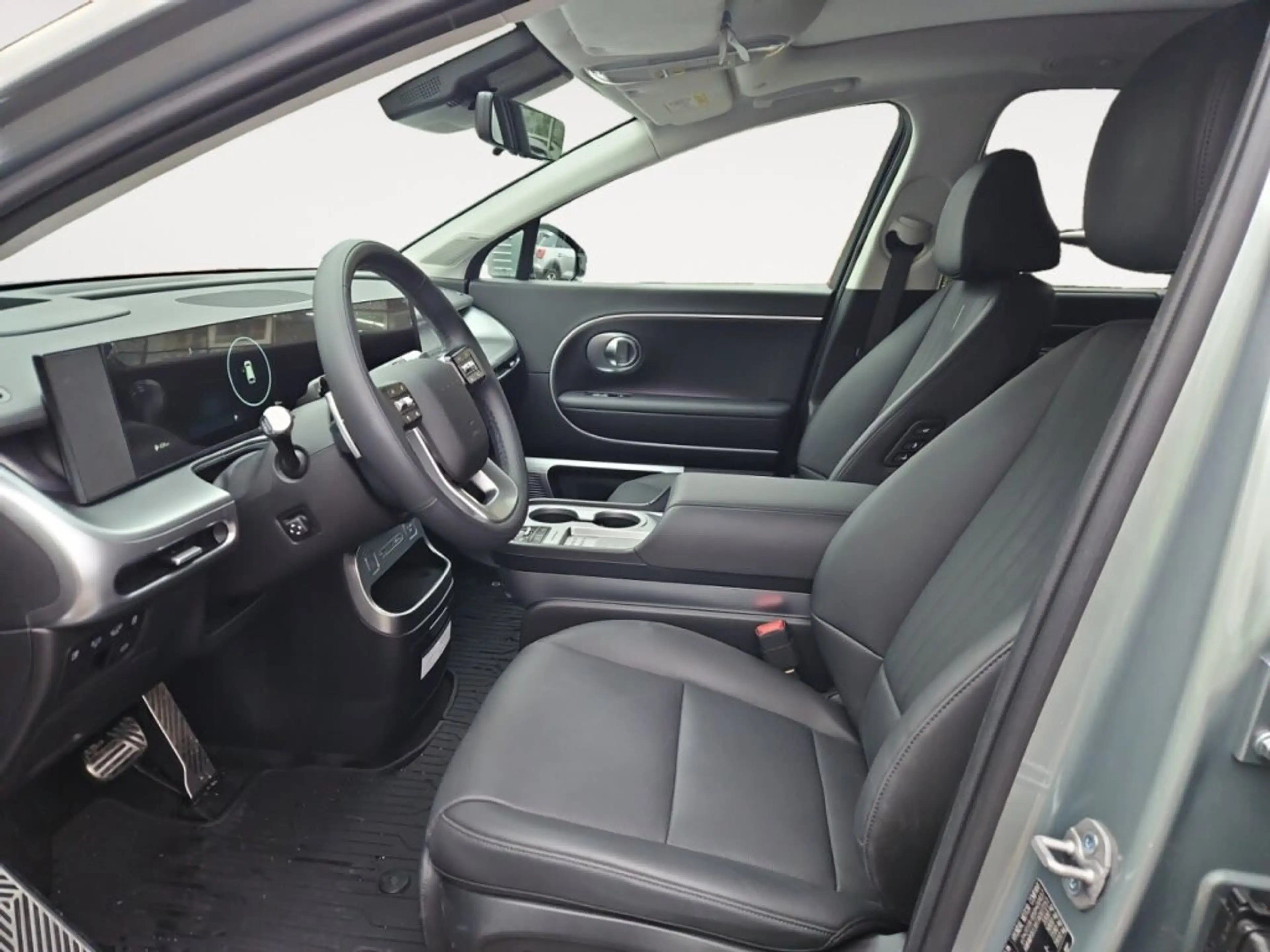 Hyundai IONIQ 9 Ioniq 9 Elektro 110kWh 4WD 7Stz.Calligraphy — photo 6