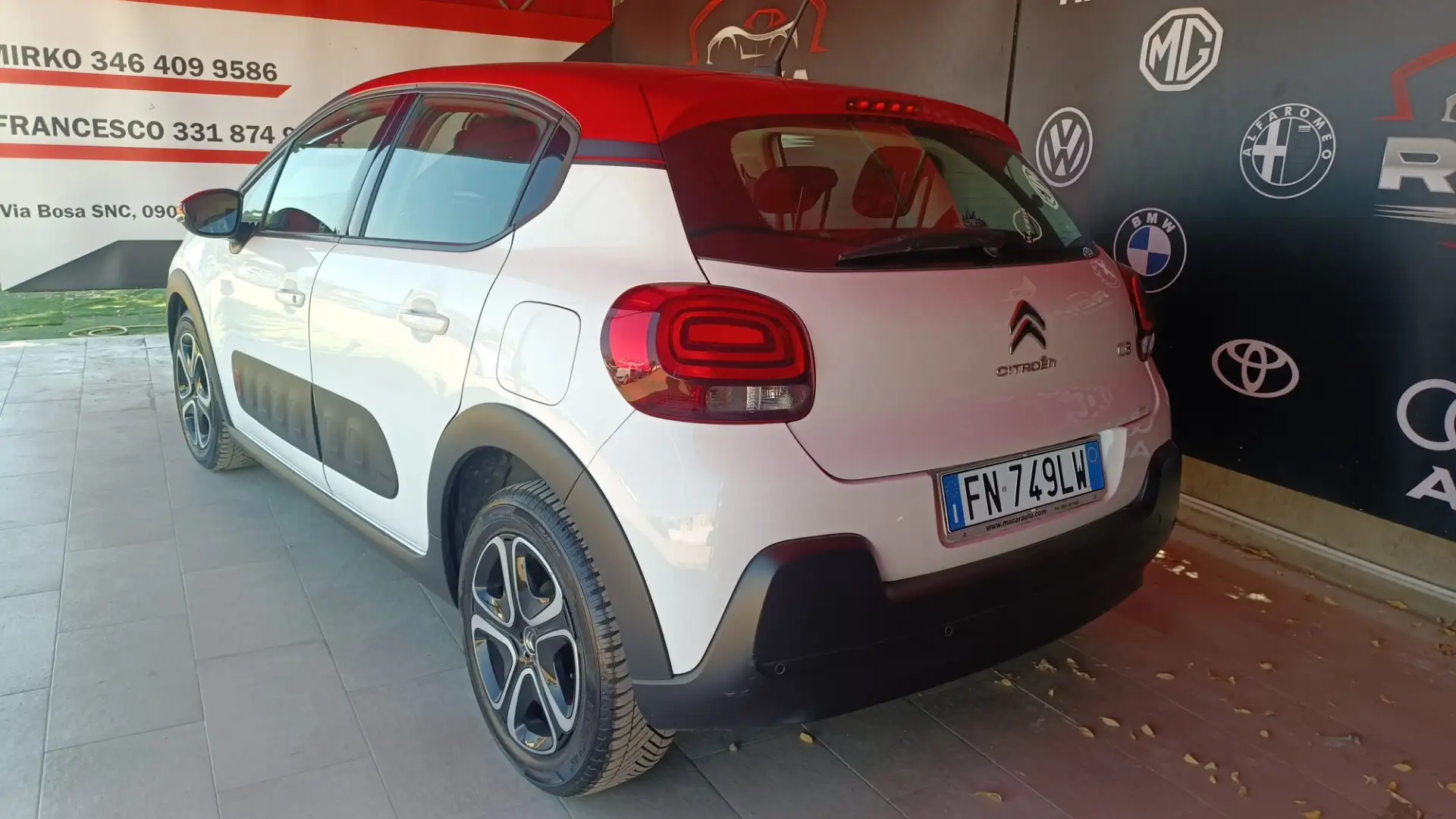 Citroen C3 BlueHDi 100 S&S Shine Bianco - 2