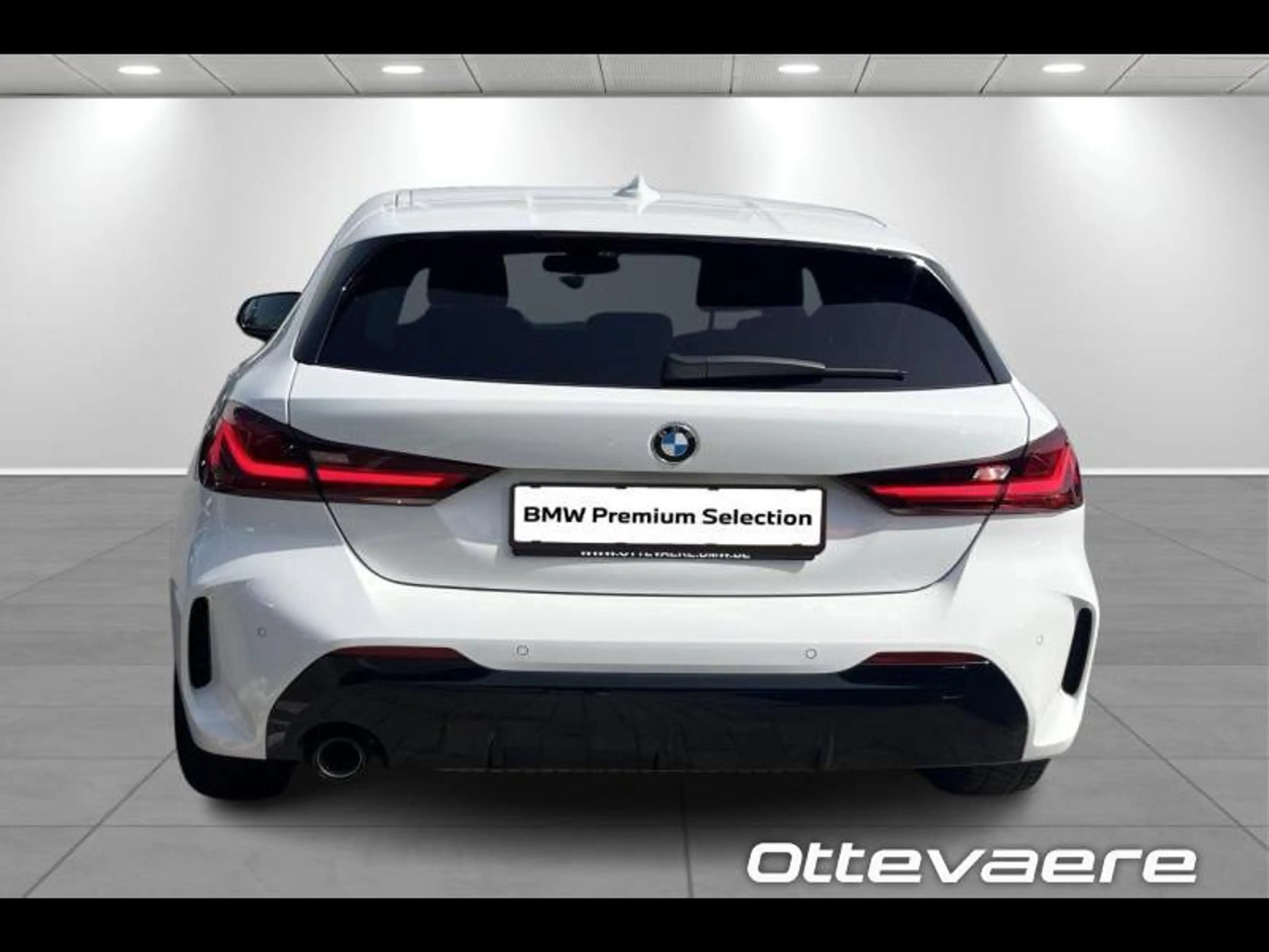 BMW 118 Hatch — photo 4