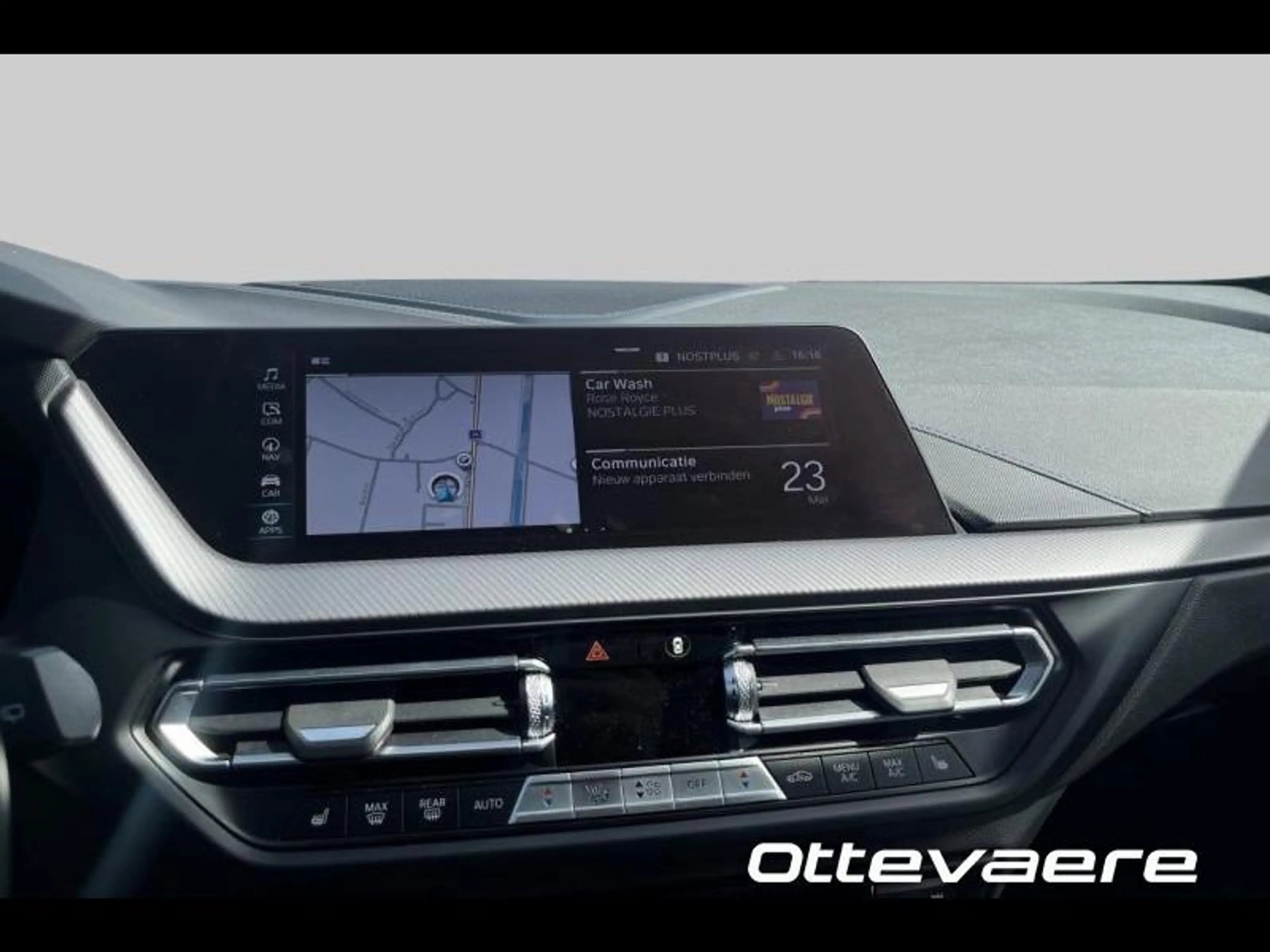BMW 118 Hatch — photo 13