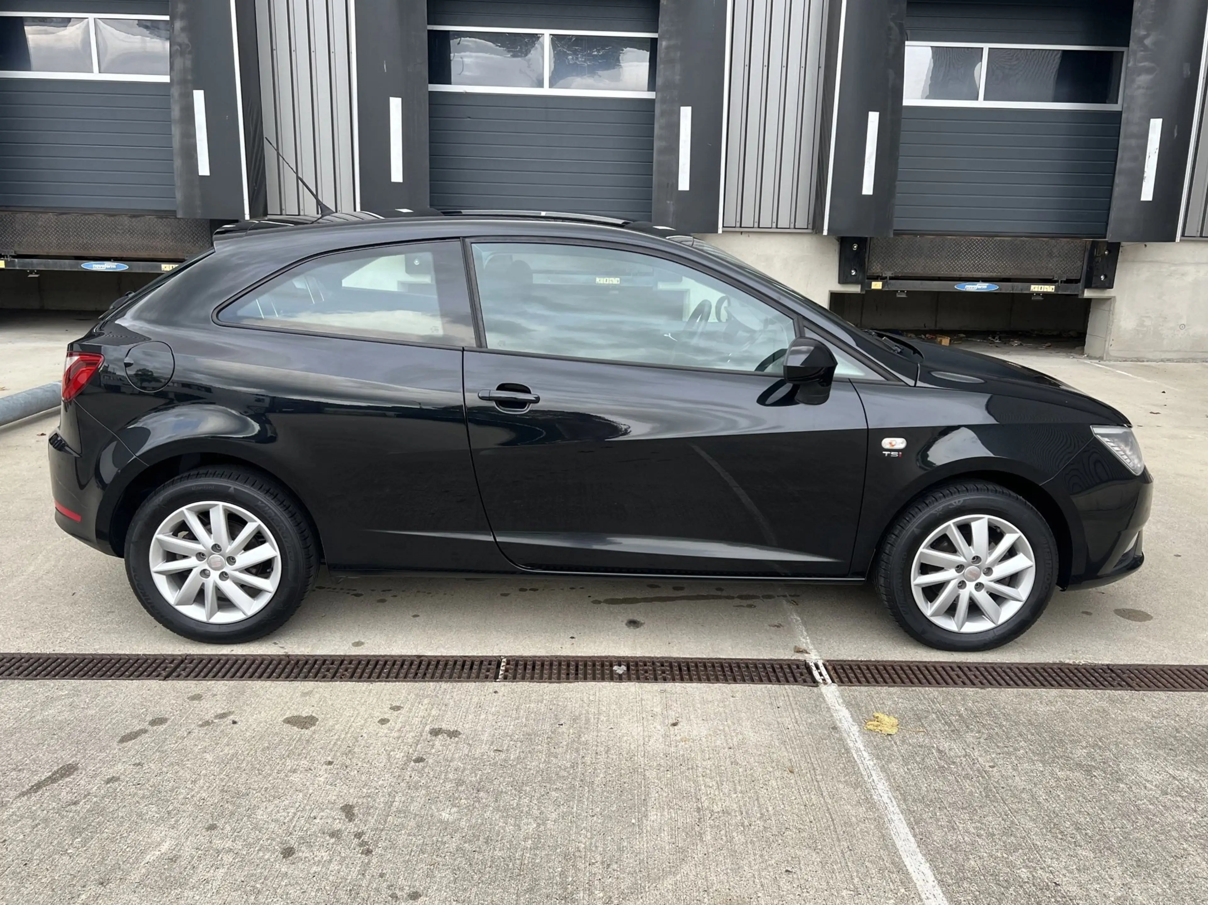 SEAT Ibiza SC 1.2 TSI FR, Xenon, Cruise control, Stoelverwarm — photo 5
