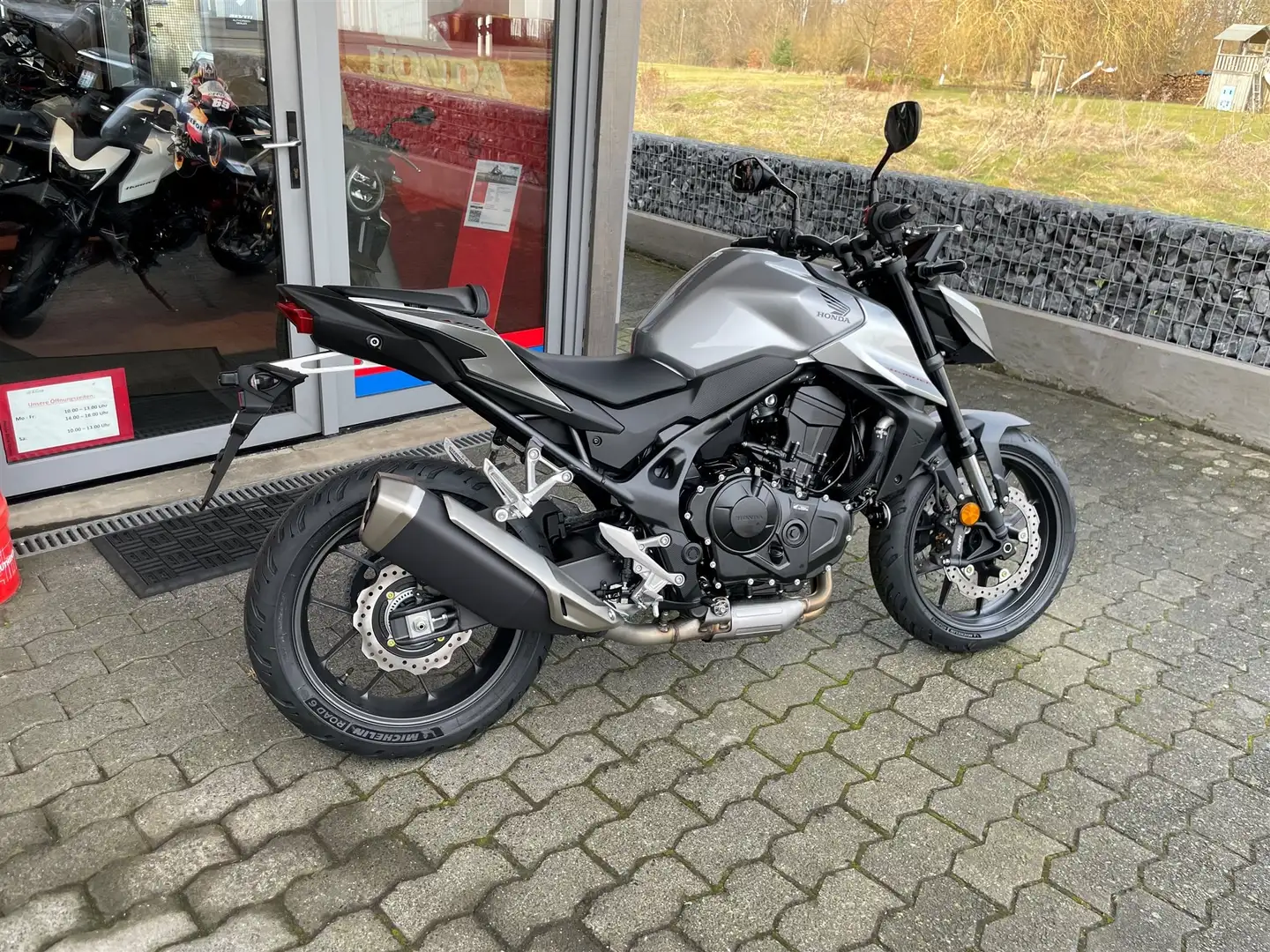 Honda Hornet Plateado - 2