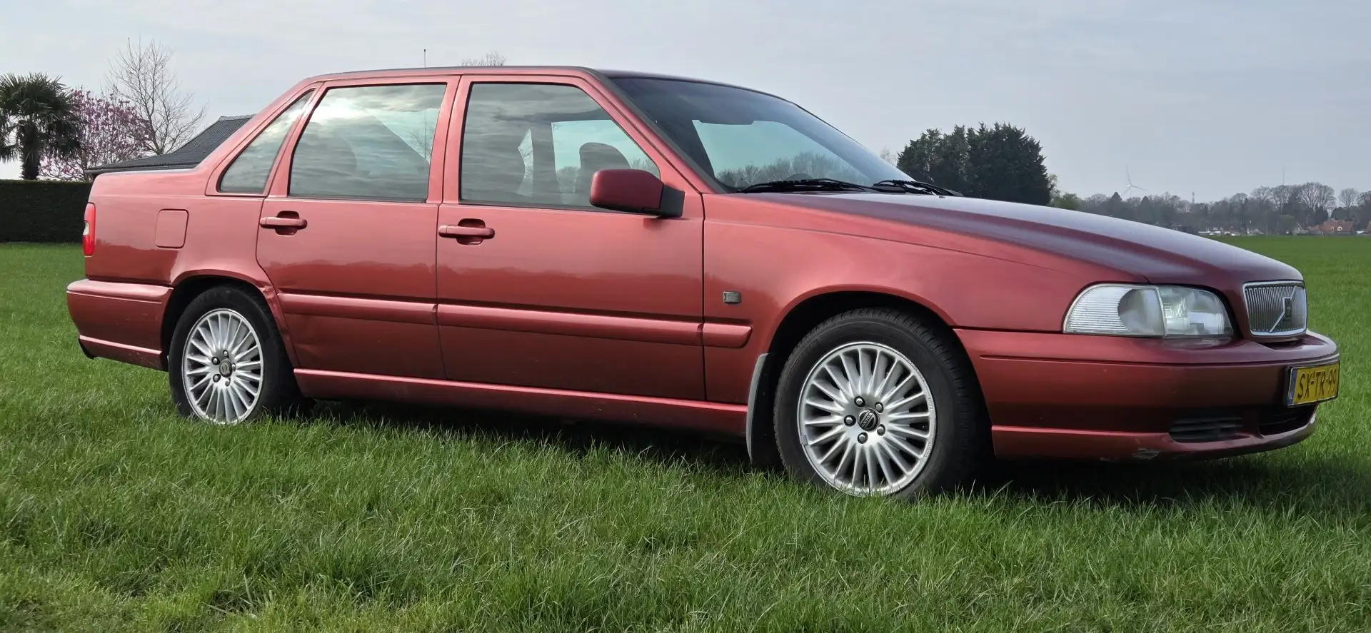 Volvo S70 S70 2.5 Comfort-Line Automaat Rot - 2