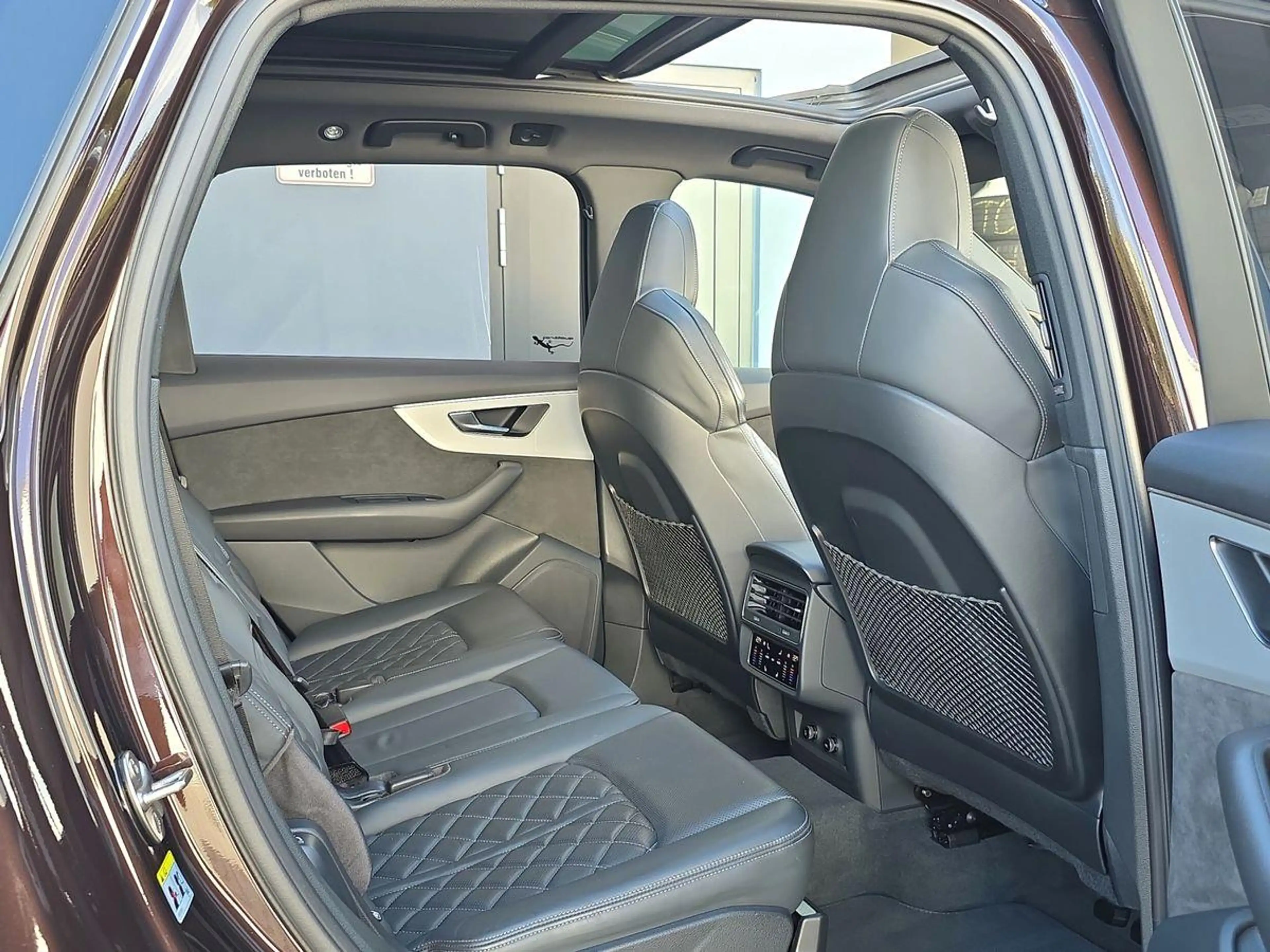 Audi Q7 50 TDI qua STDNHZ PANO AHK SITZBLF 360° LUFT H-UP — photo 12