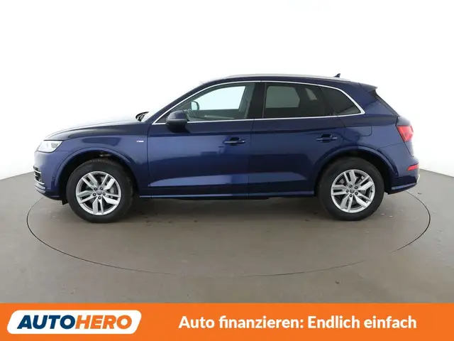 Audi Q5 view 3