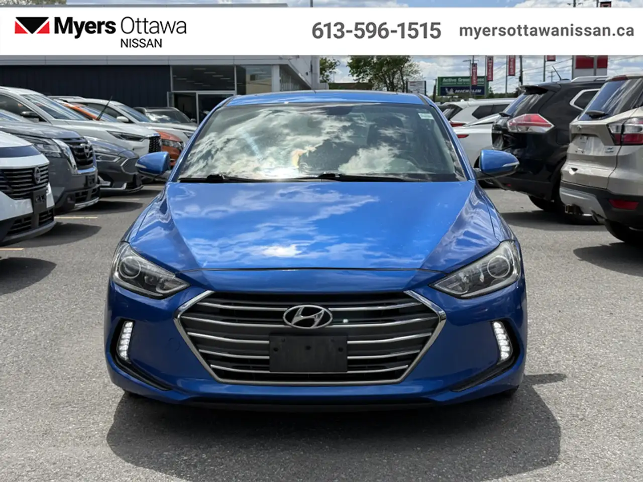 Hyundai ELANTRA снимка Hyundai ELANTRA