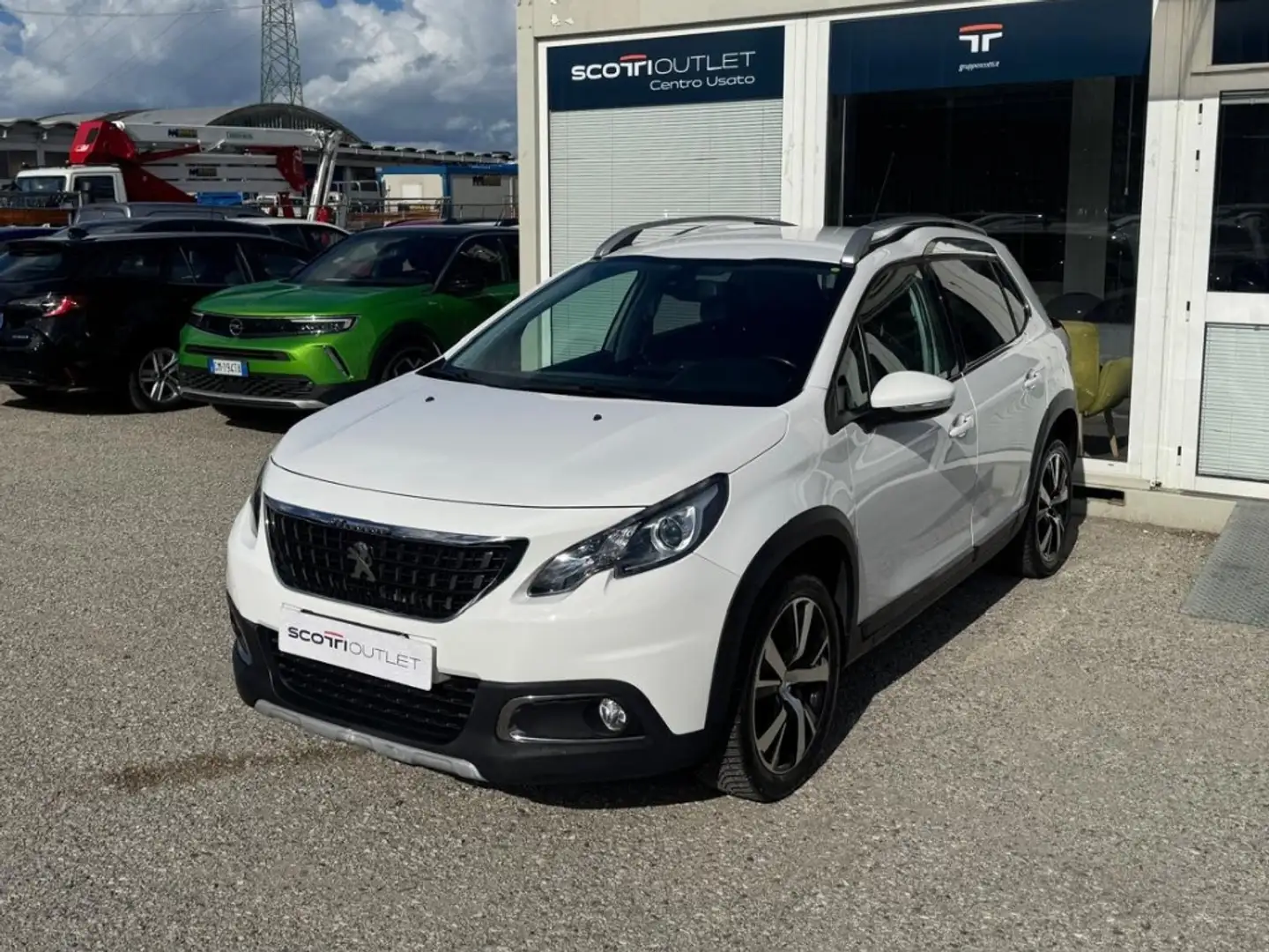 Peugeot 2008 1.6 BlueHDi GT Line Bianco - 1