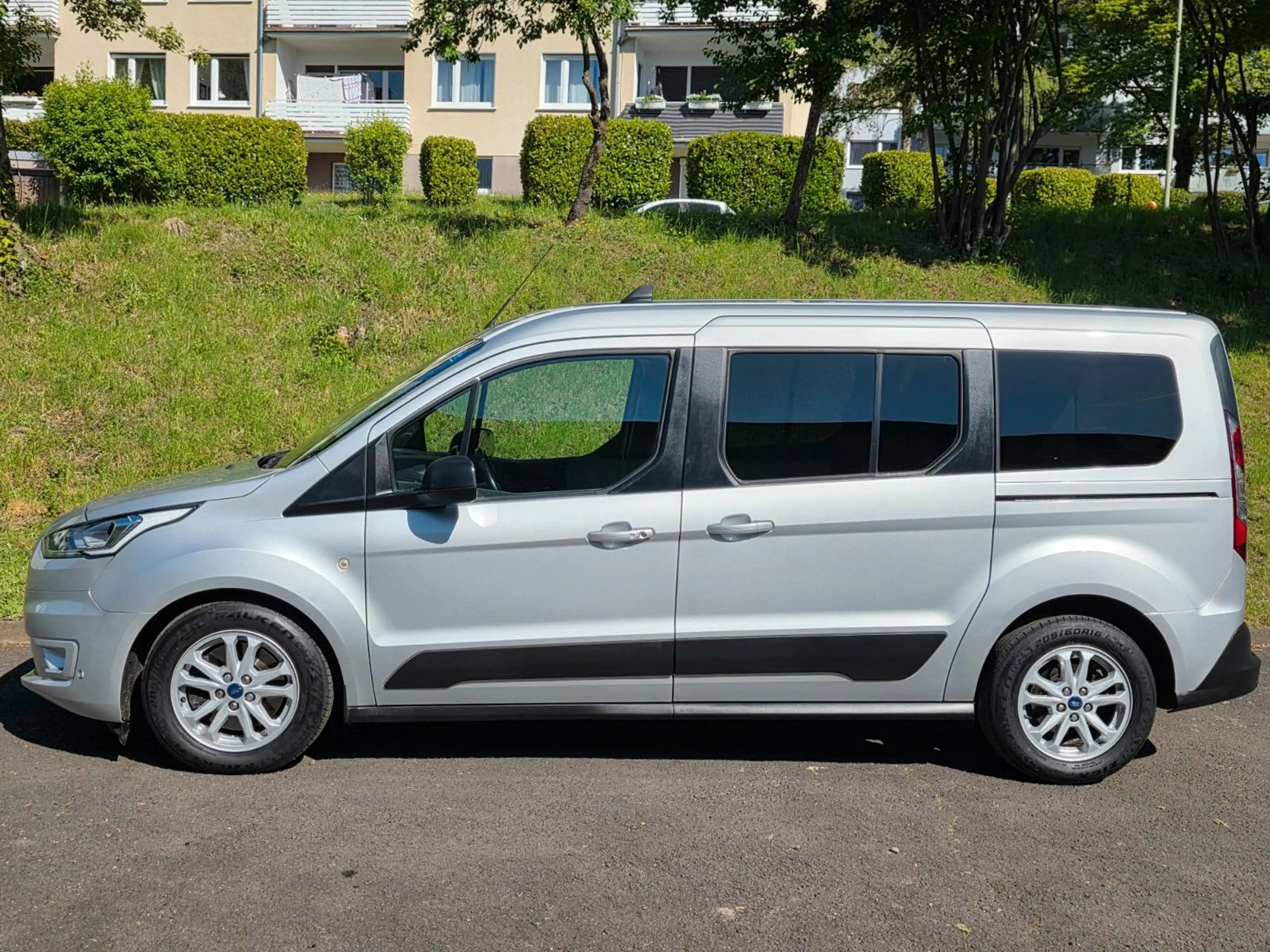 Ford Grand Tourneo Connect Trend,1Hand,Kam,Navi,AHK — photo 5