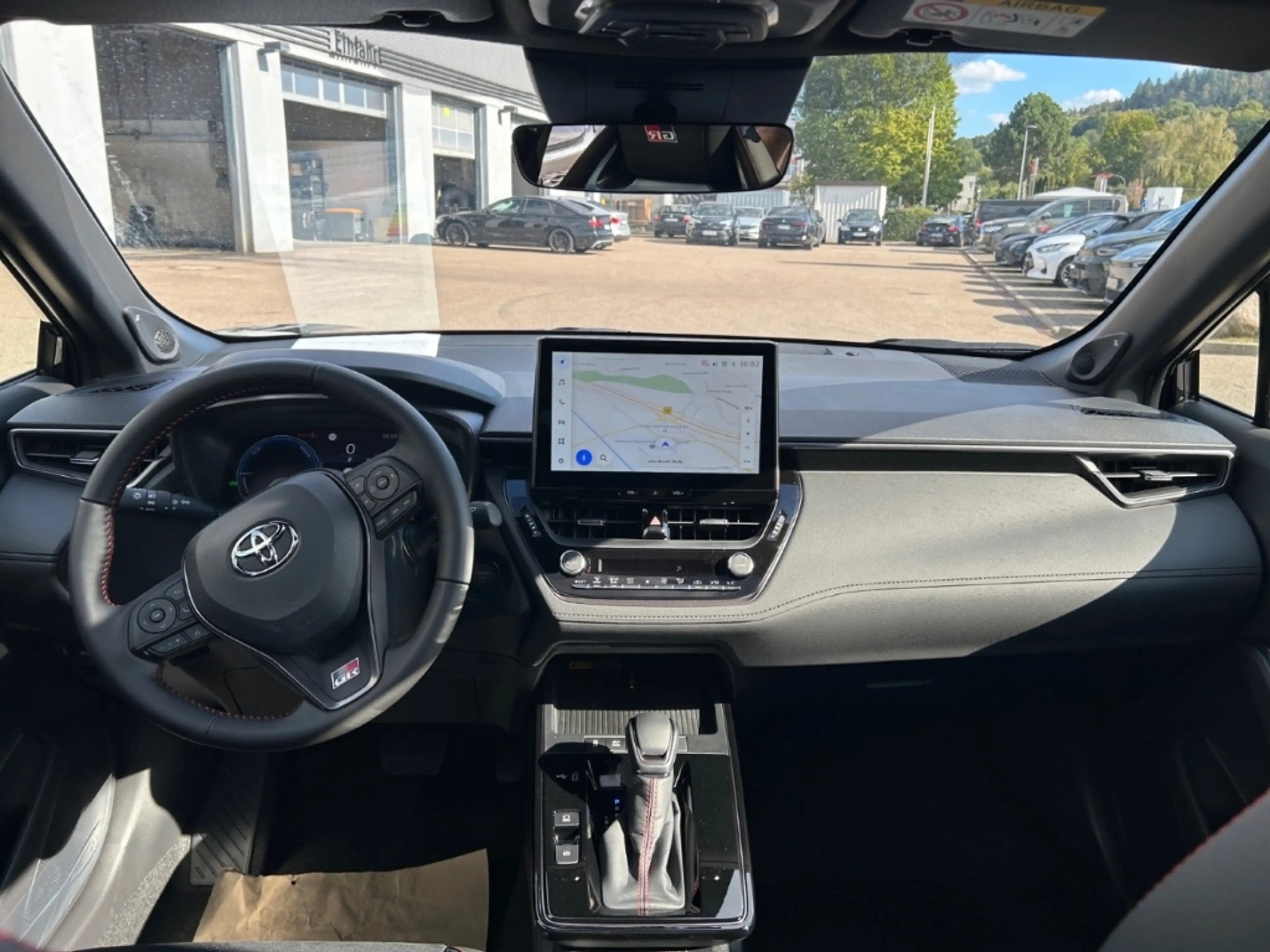 Toyota Corolla Cross 2,0L Hybrid 4x4 GR Sport + Premium-Paket — photo 14