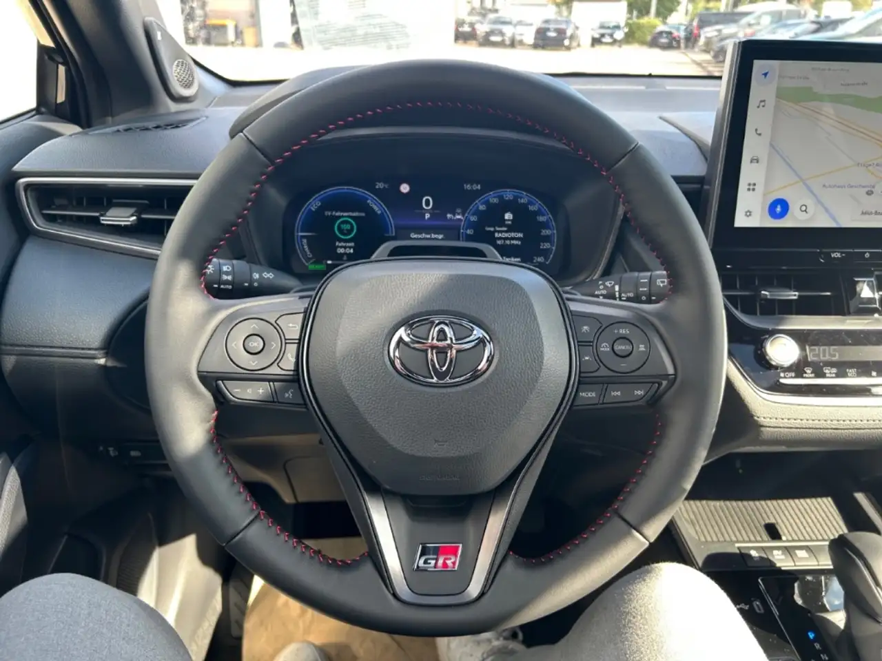 Toyota Corolla Cross 2,0L Hybrid 4x4 GR Sport + Premium-Paket, миниатюра 18