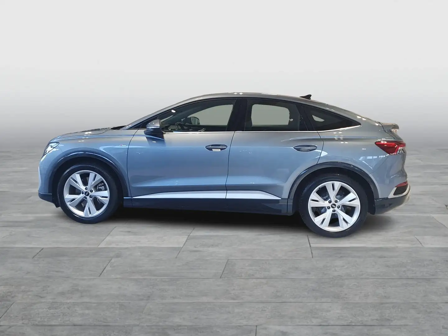 Audi Q4 e-tron Audi Q4 Sportback 50 e-tron quattro Blau - 2