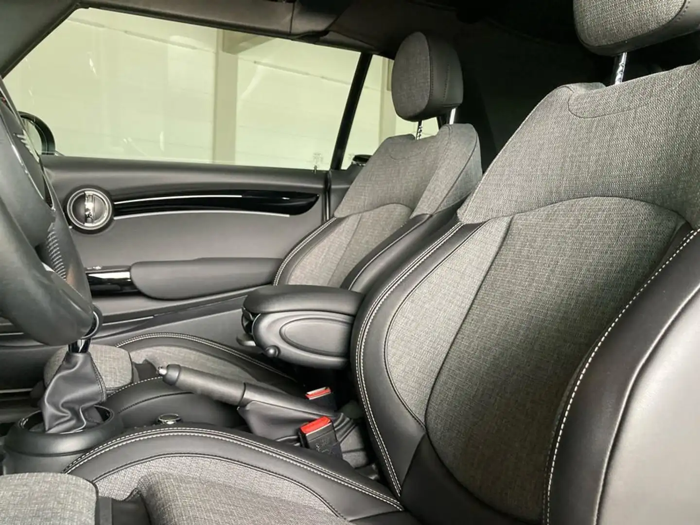 MINI Cooper Cabrio Classic Trim Grau - 1