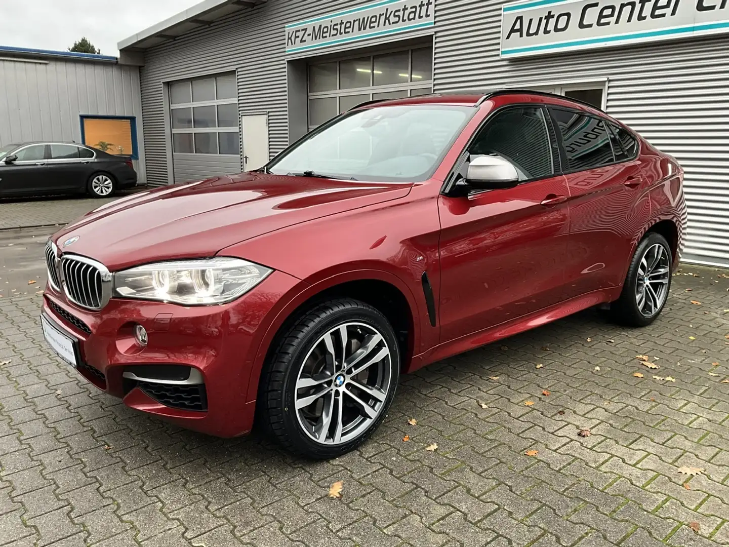 BMW X6 M 50d Sportautomatic Rot - 1