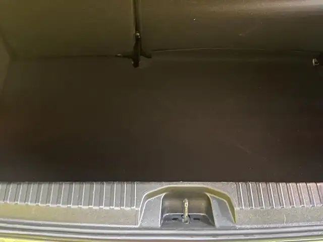 Renault Clio view 12