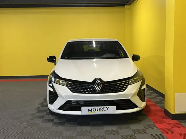 Renault Clio view 8