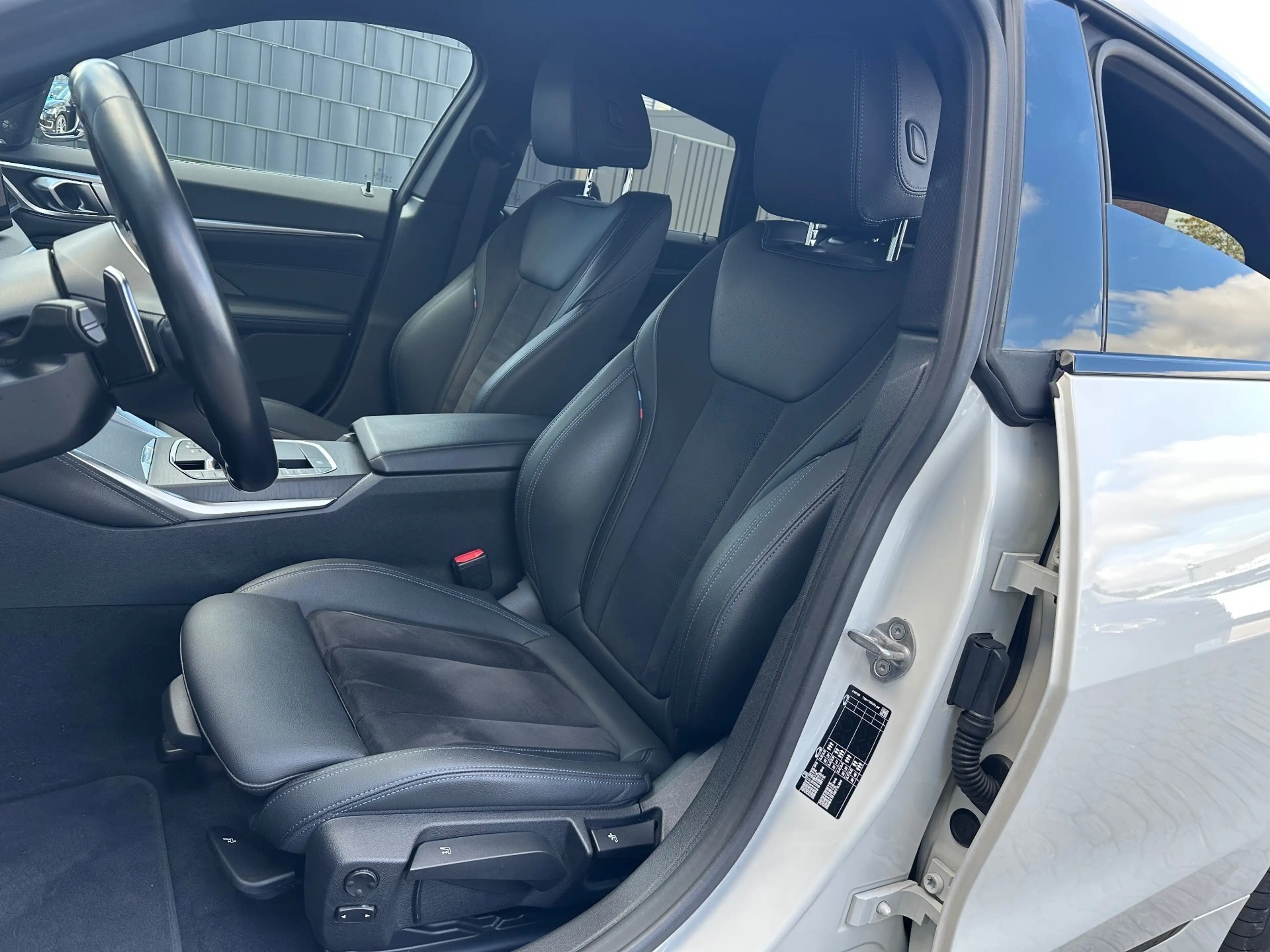 BMW 420 i M-Sport NAV+LED+H&K+ACC+18ZO+KAMERA+SHZ+1HD — photo 12