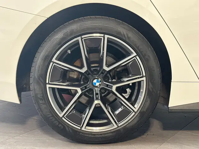 BMW M view 3