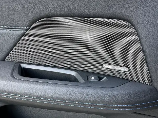 BMW M view 10
