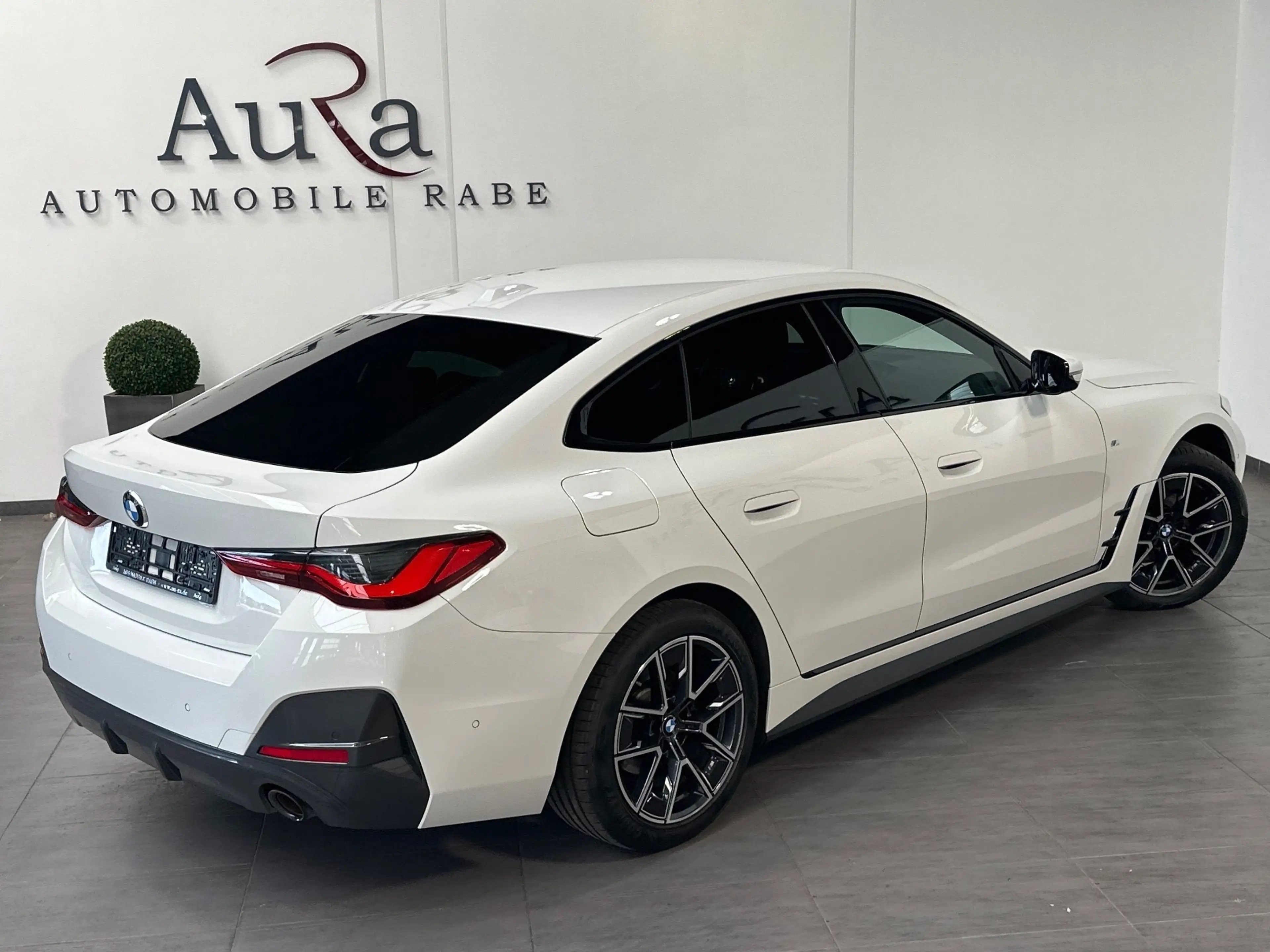 BMW 420 i M-Sport NAV+LED+H&K+ACC+18ZO+KAMERA+SHZ+1HD — photo 5