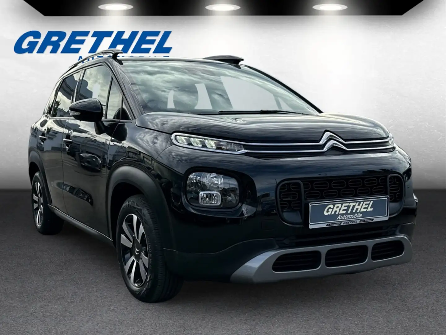 Citroen C3 Aircross Shine 1.2 PureTech 110 EU6d Schwarz - 1