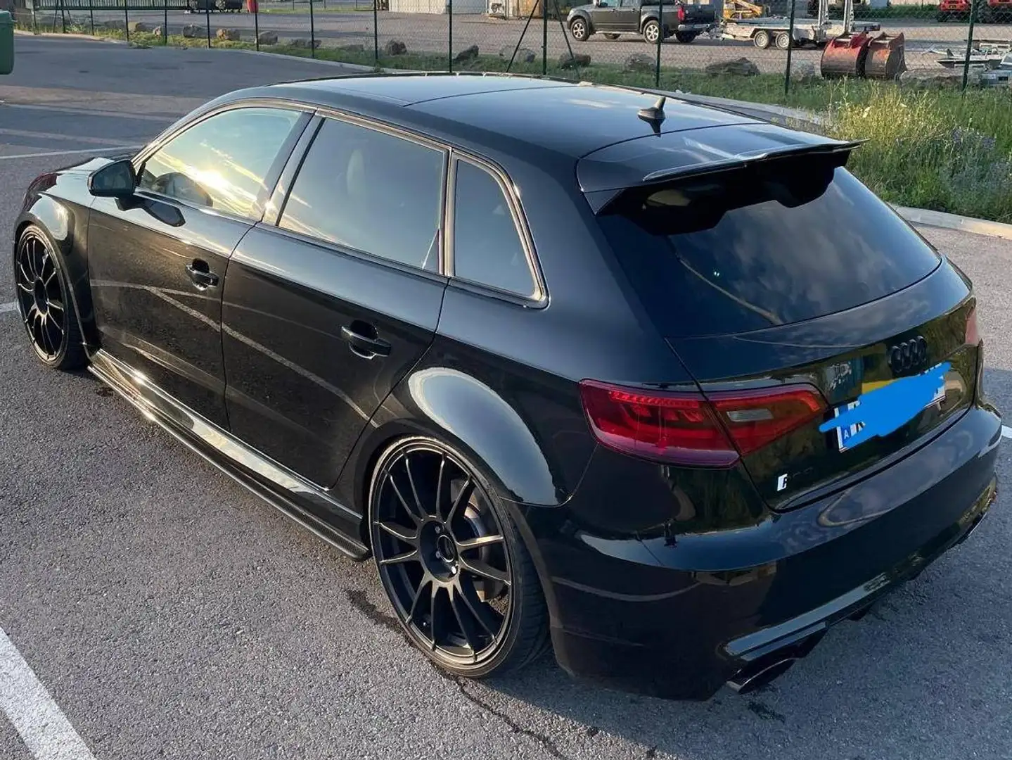 Audi RS3 RS3 SB 2,5 TFSI quattro S-tronic Schwarz - 1