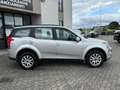 Mahindra XUV500 2.2 16V FWD W8 Gris - thumbnail 3
