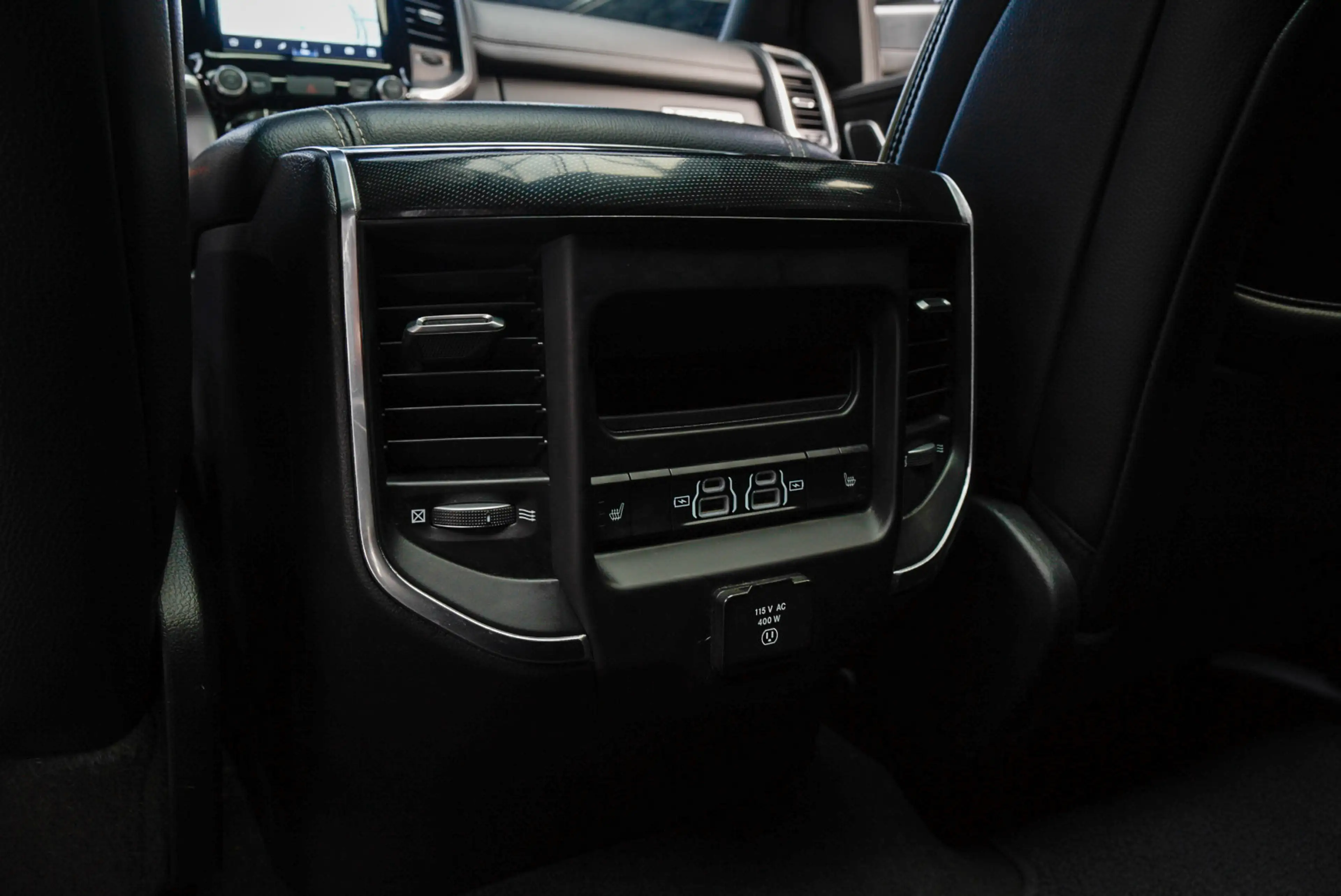 Dodge RAM 1500 5.7 V8 4x4 Crew Cab Laramie Panodak Harman K. — photo 20