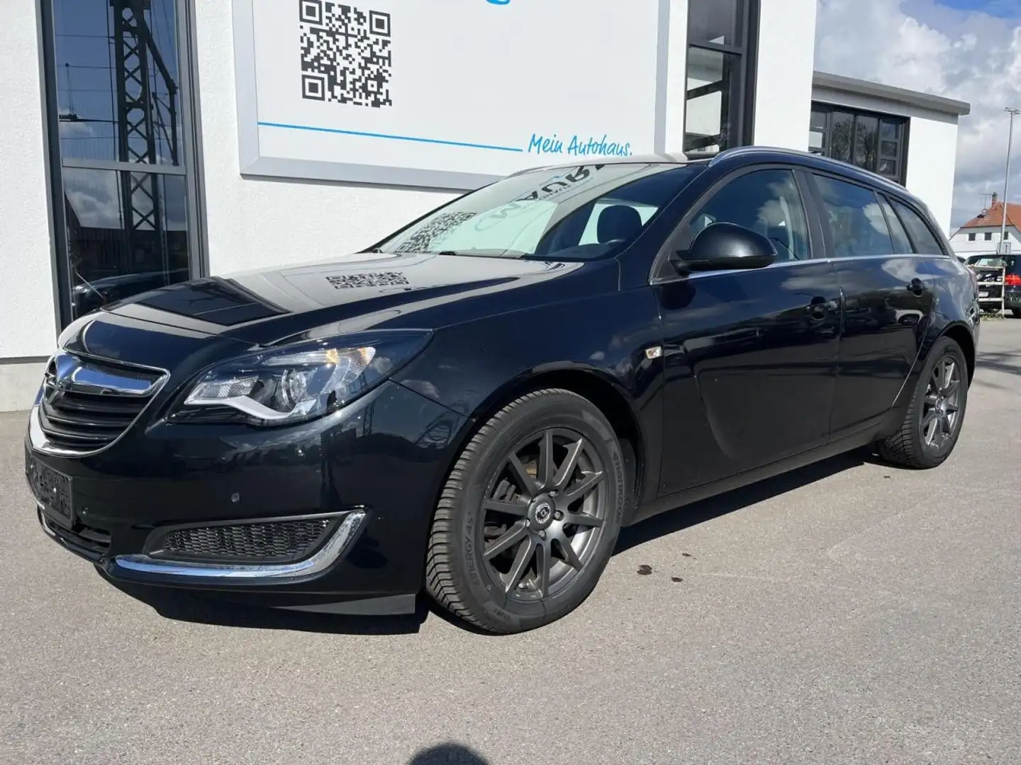 Opel Insignia 1,4 Turbo Sports Tourer Navi PDC Klimaaut Noir - 2